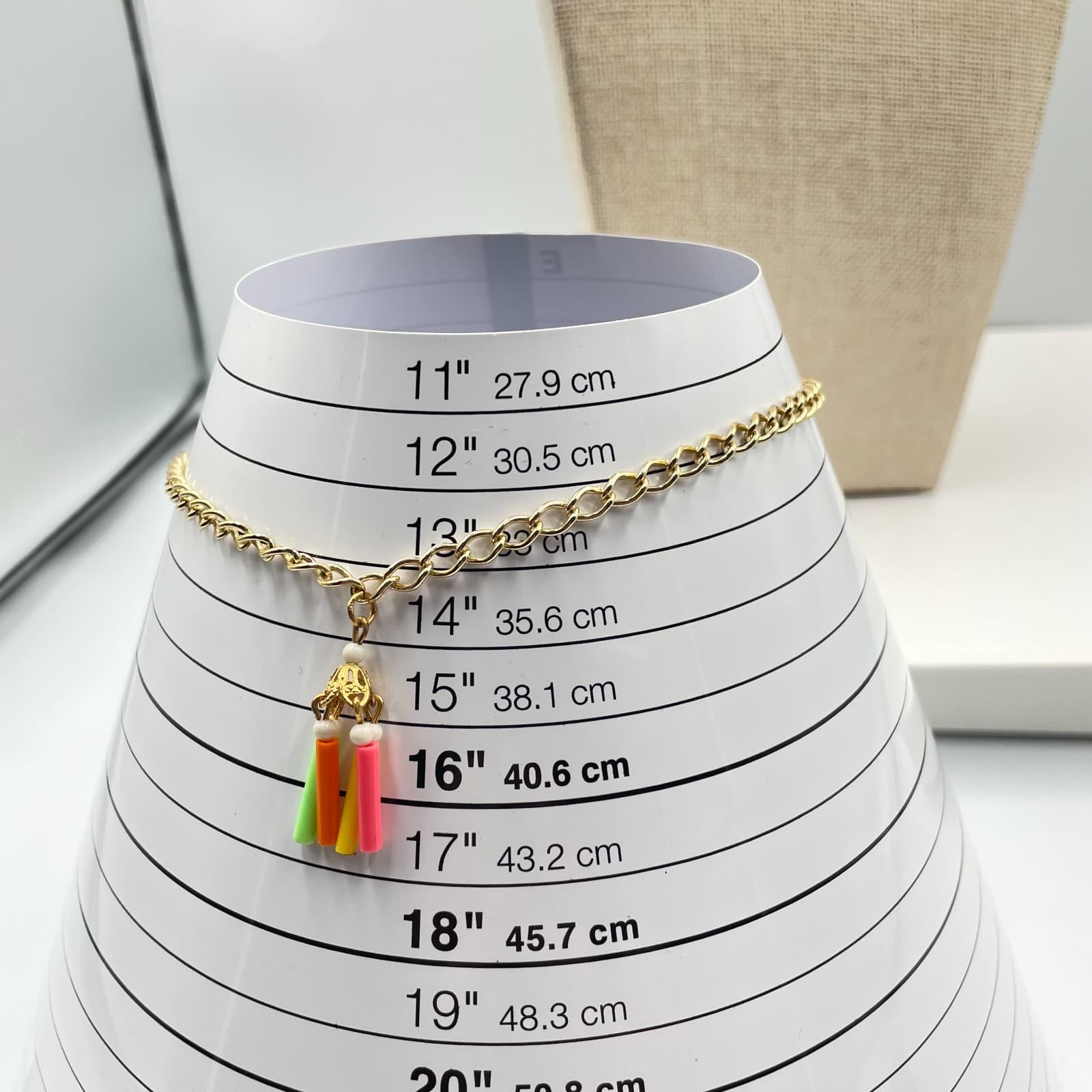 Vintage Bohemian Gold-Tone Chain Neon-Colored Tassels Charm Pendant Necklace - Thumbnail 7