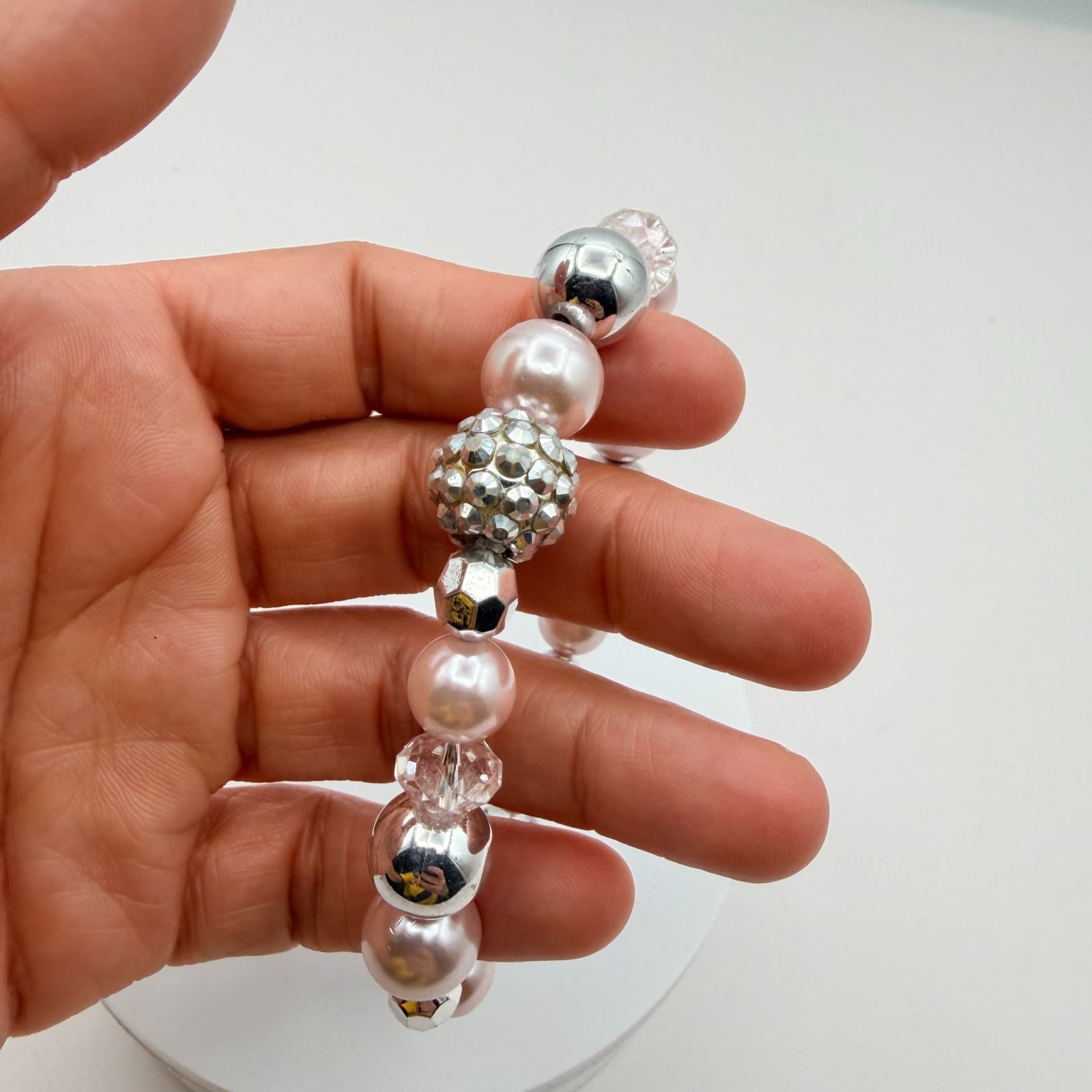 Vintage 90s Silver Tone Pink Faux Pearl Beaded Stretch Bracelet Women's Jewelry - Thumbnail 7