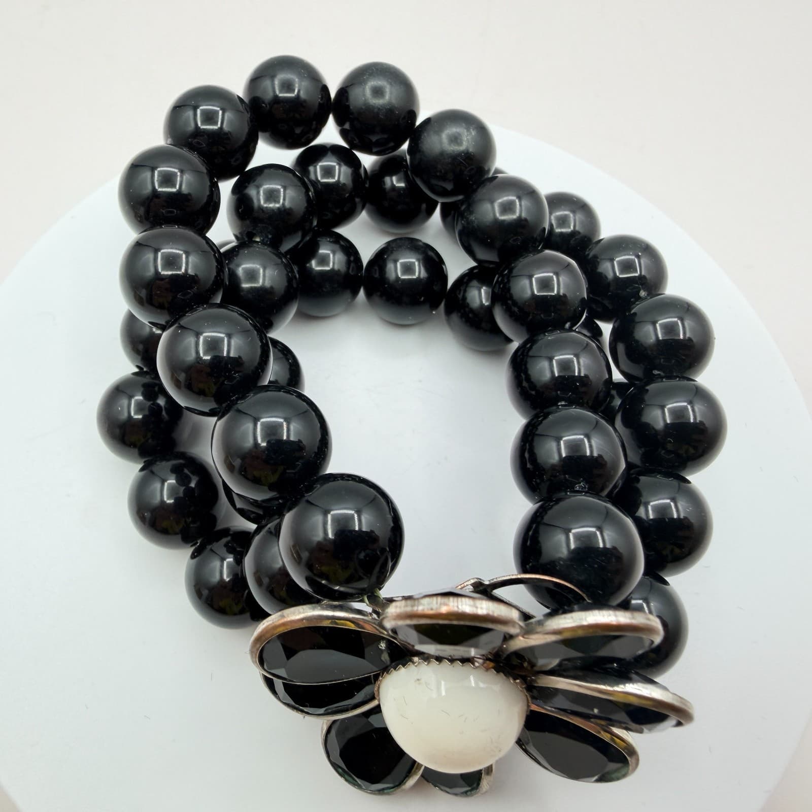 Vintage 90s Black Glass Bead Triple Strand Bracelet Silver Tone Flower Floral - Thumbnail 4