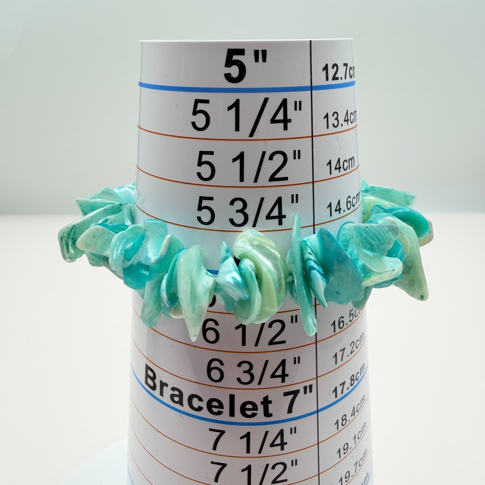 Vintage 90s Mother of Pearl Shell Chip Stretch Bracelet Women's Classic Jewelry - Thumbnail 8