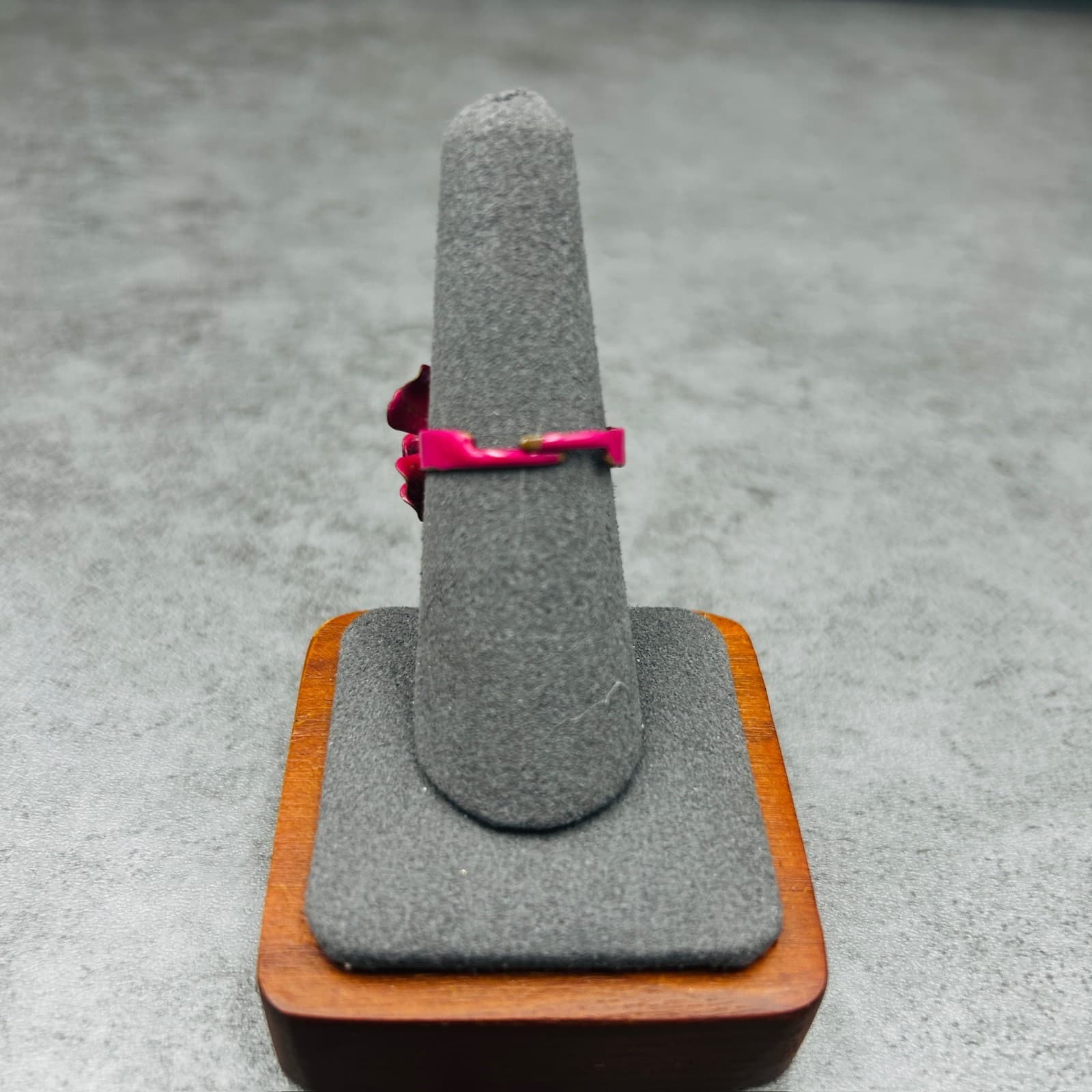 Vintage Pink Enamel Flower Ring w/ Fuchsia Rhinestone Center Statement - Thumbnail 4