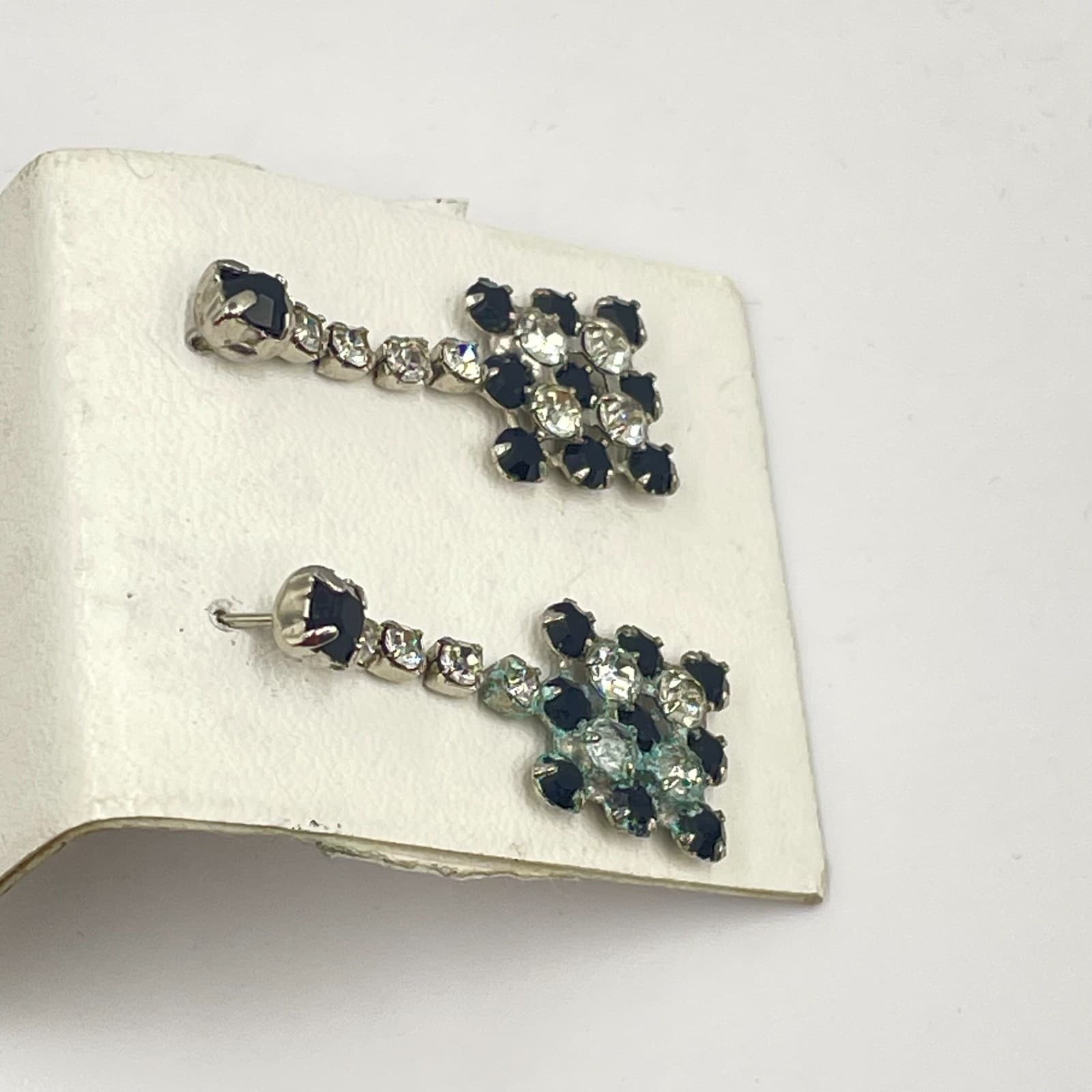 Vintage Silver-Tone Glamour Prong Rhinestone Beads Checkerboard Dangle Earrings - Thumbnail 5