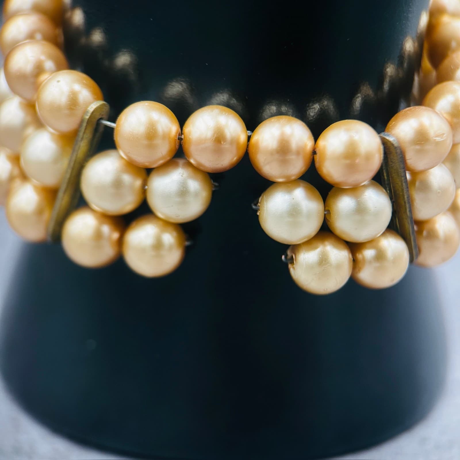 Gold-Tone Faux Pearl Triple Strand Stretch Bracelet Y2K Chic - Thumbnail 4