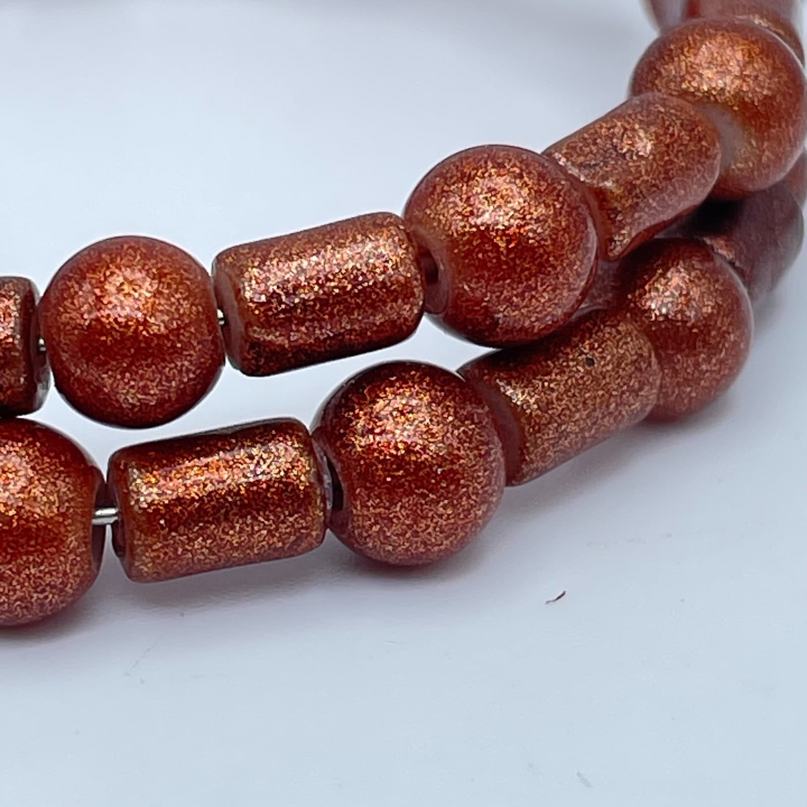 Y2K Silver-Tone Classic Glitter Goldstone Beaded Memory Wire Bracelet - Thumbnail 6