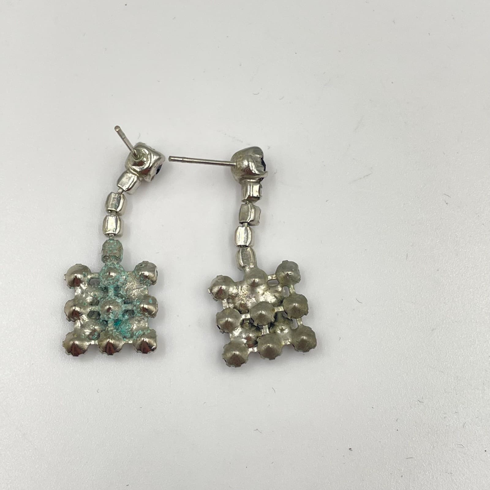 Vintage Silver-Tone Glamour Prong Rhinestone Beads Checkerboard Dangle Earrings - Thumbnail 7