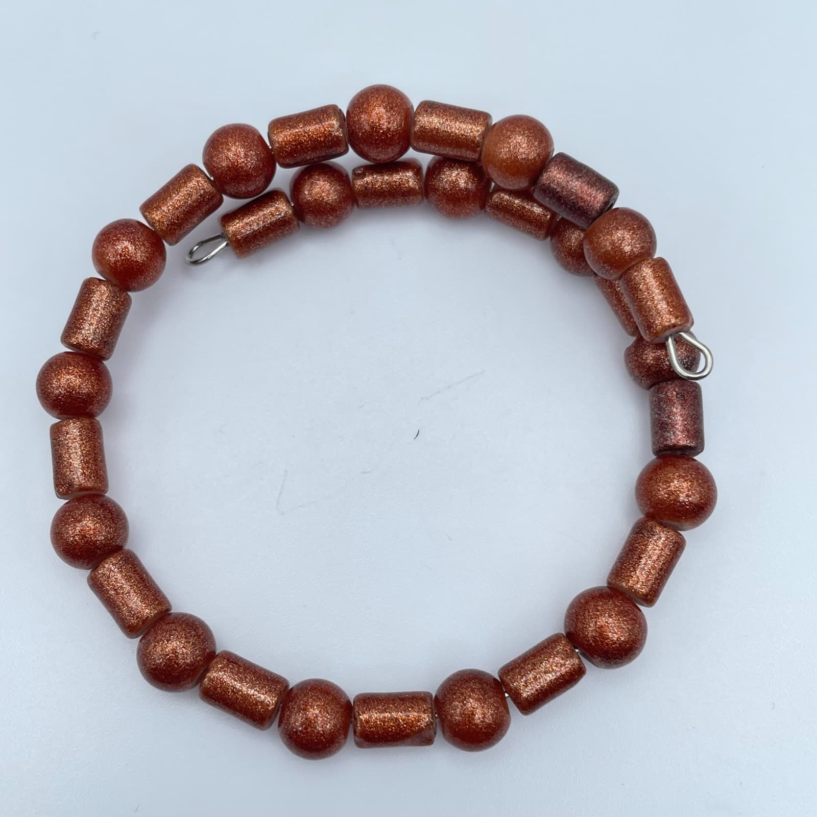 Y2K Silver-Tone Classic Glitter Goldstone Beaded Memory Wire Bracelet - Thumbnail 2