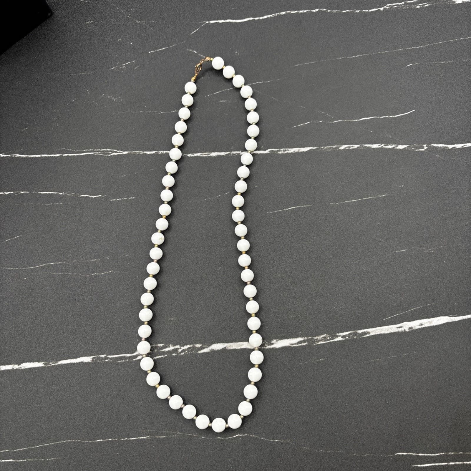 Vintage White Chunky Faux Pearl Necklace Gold Tone Spacers Single Strand 18" - Thumbnail 6