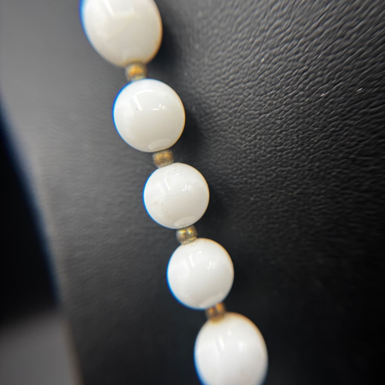 Vintage White Chunky Faux Pearl Necklace Gold Tone Spacers Single Strand 18" - Thumbnail 5