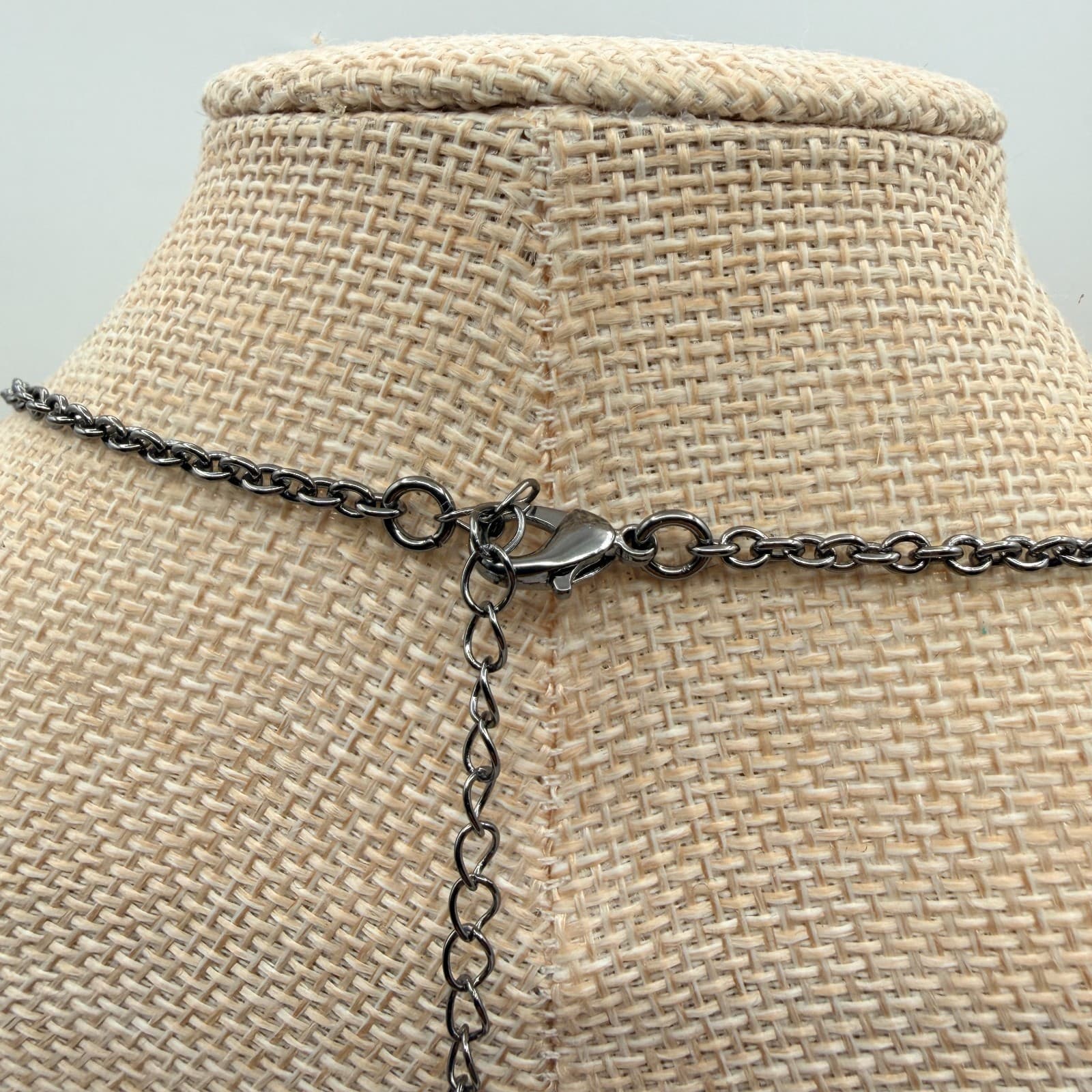 Vintage 90s Bib Necklace Gunmetal Shimmer Silver Marquise Statement Boho Jewelry - Thumbnail 6