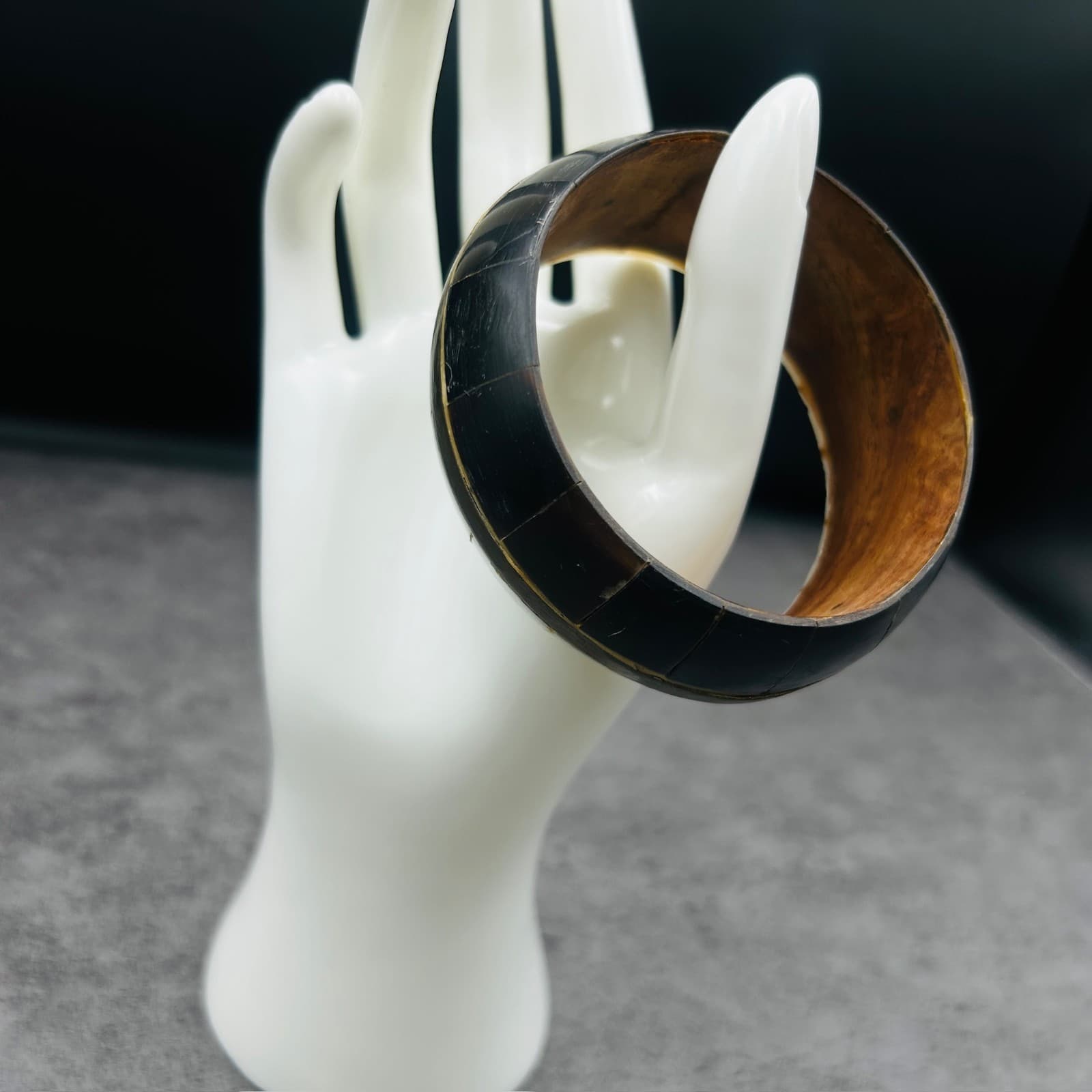 Vintage Inlaid Wood & Brass Bangle Bracelet Boho Artisan Style - Thumbnail 2