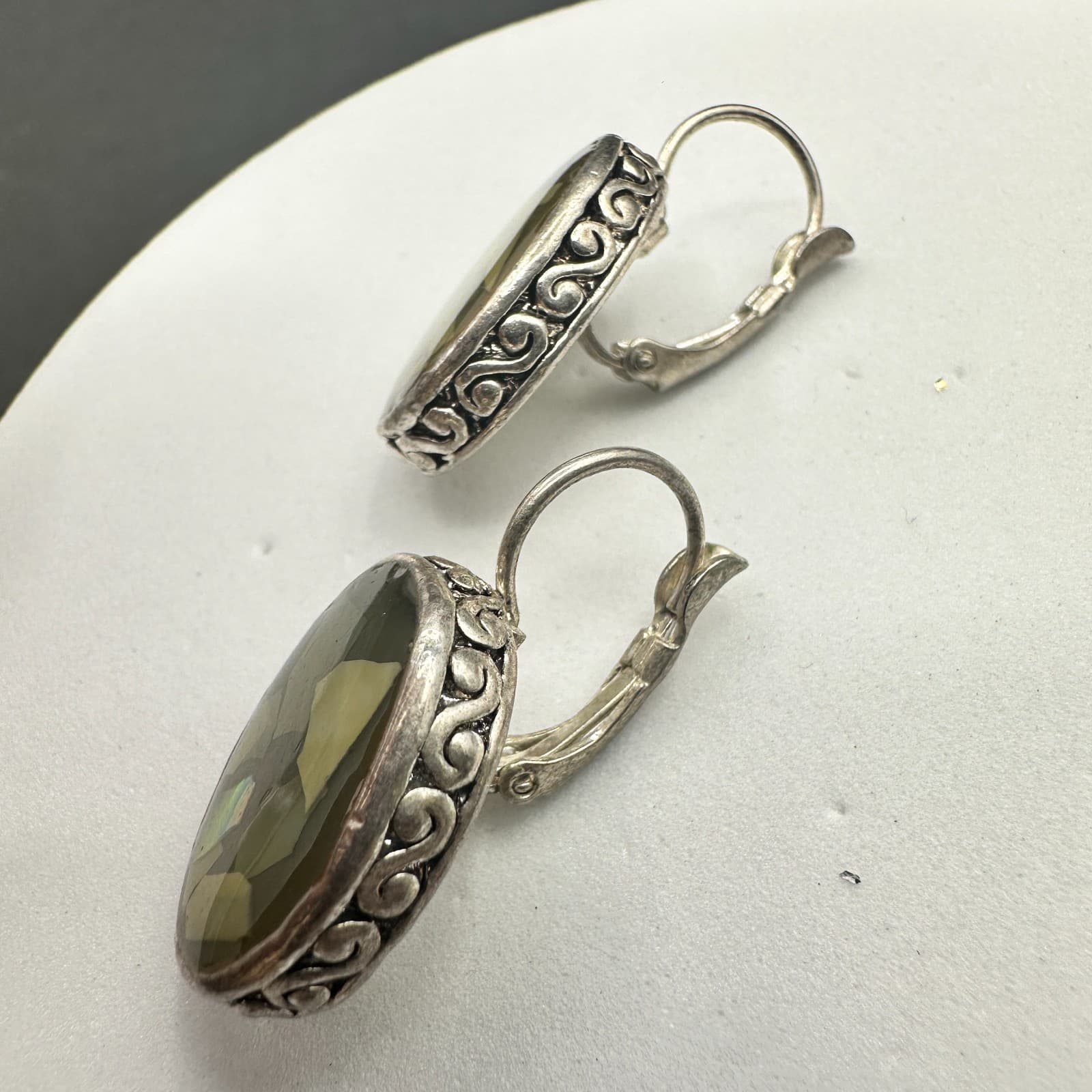 Vintage Mother-of-Pearl Mosaic Oval Earrings Silver Tone Boho Art Deco - Thumbnail 4