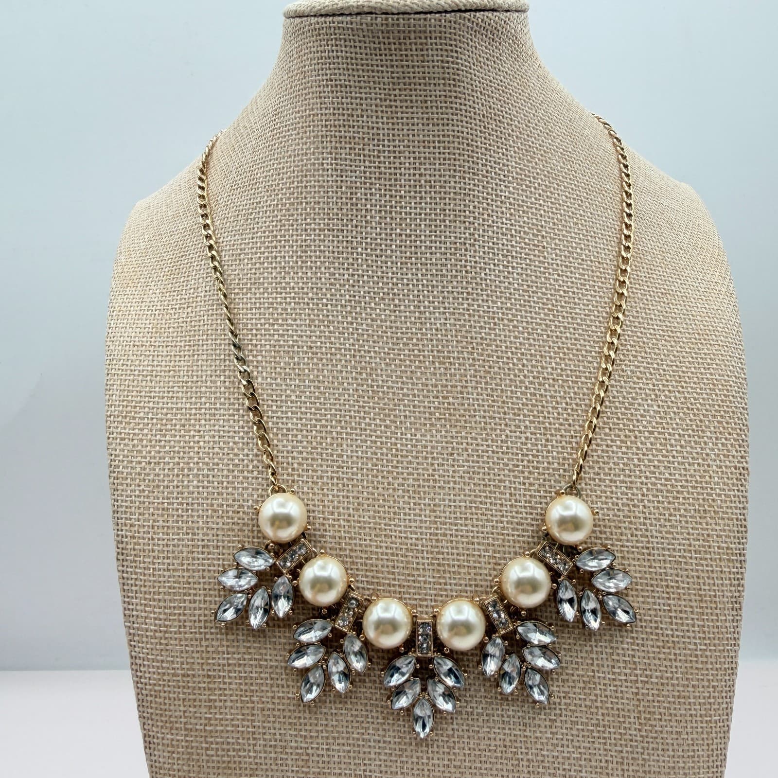 Vintage Y2K Gold Tone Rhinestones Faux Pearl Necklace Statement Women's Jewelry - Thumbnail 2