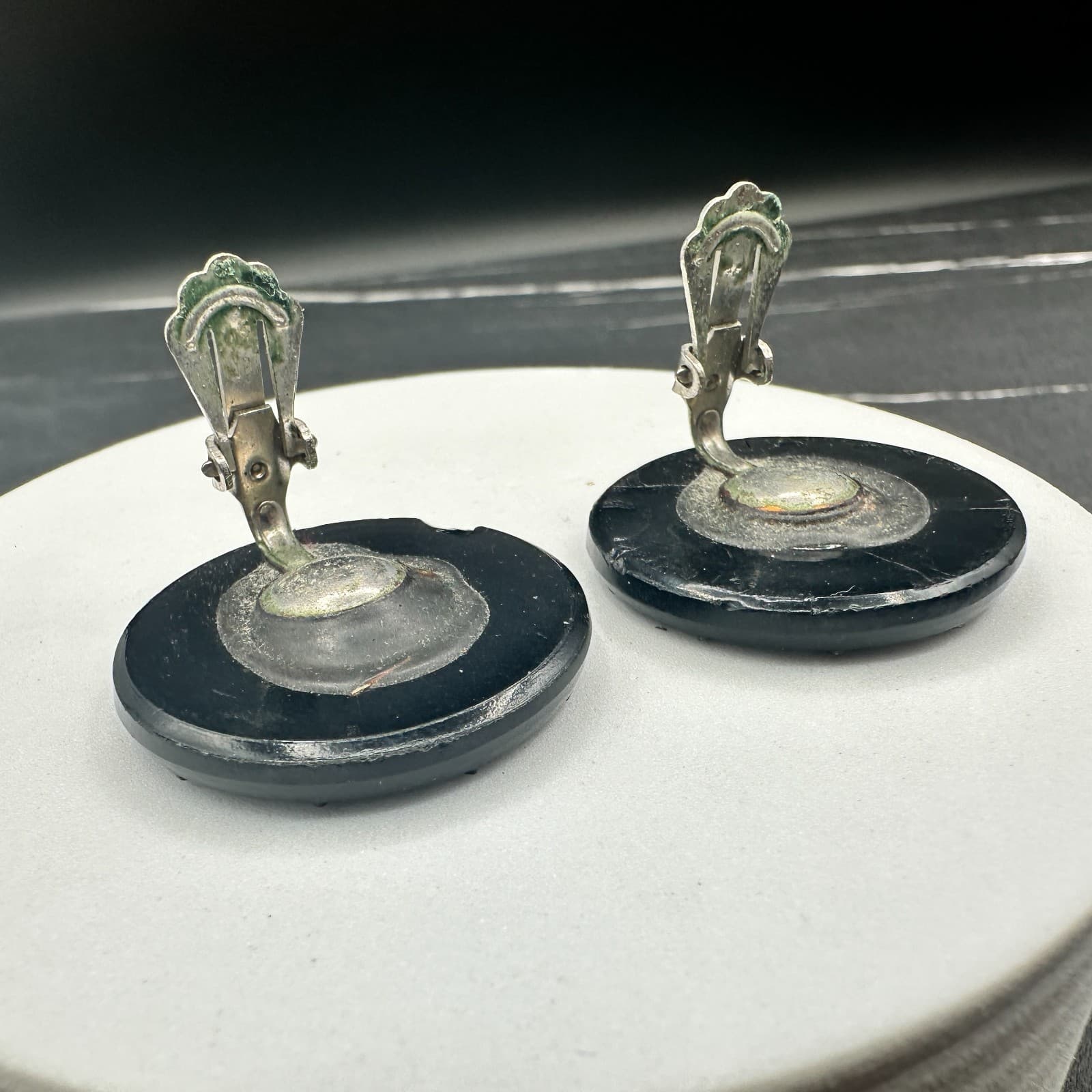 Vintage Black Enamel Sunburst Earrings Silver Tone Bold Retro Style - Thumbnail 8