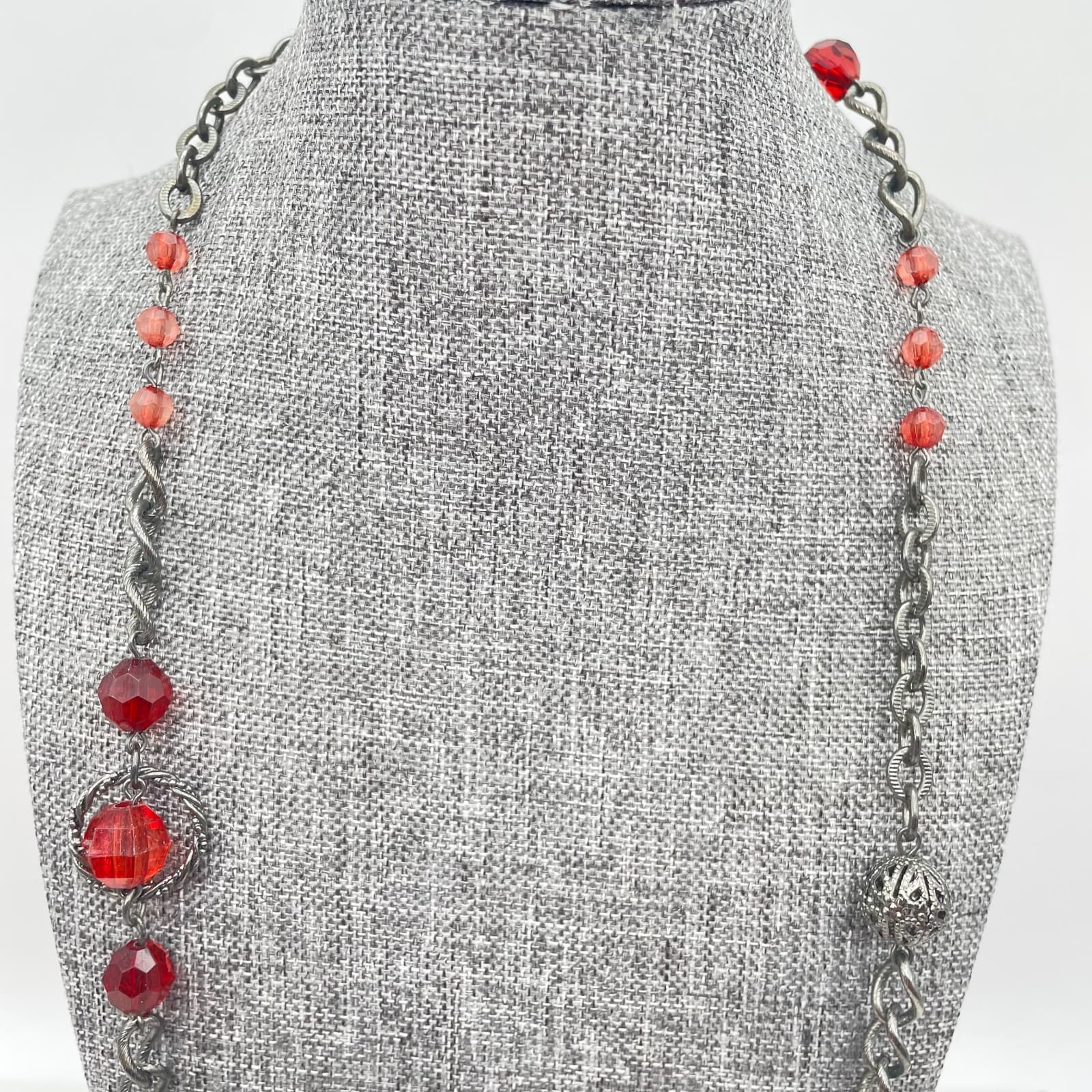 Vintage 1928 Gunmetal-Tone Victorian Faceted Glass Bead Station Lobster Necklace - Thumbnail 3