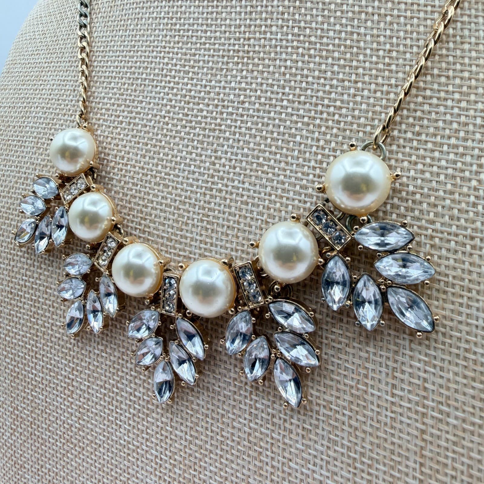 Vintage Y2K Gold Tone Rhinestones Faux Pearl Necklace Statement Women's Jewelry - Thumbnail 7