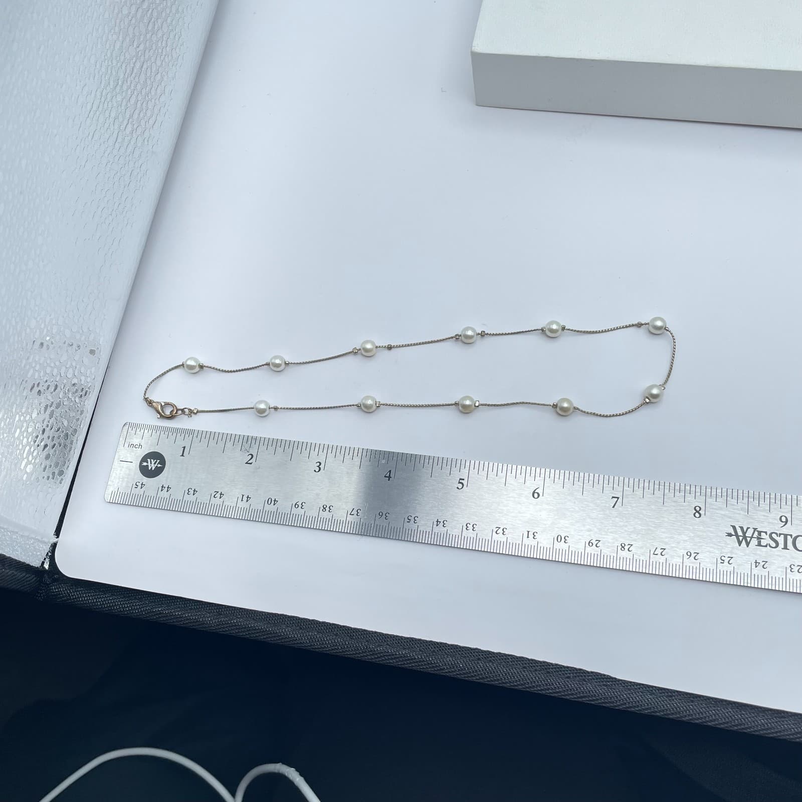 Vintage Gold-Tone Classic Braided Chain Mother Of Pearl Station Lobster Necklace - Thumbnail 2