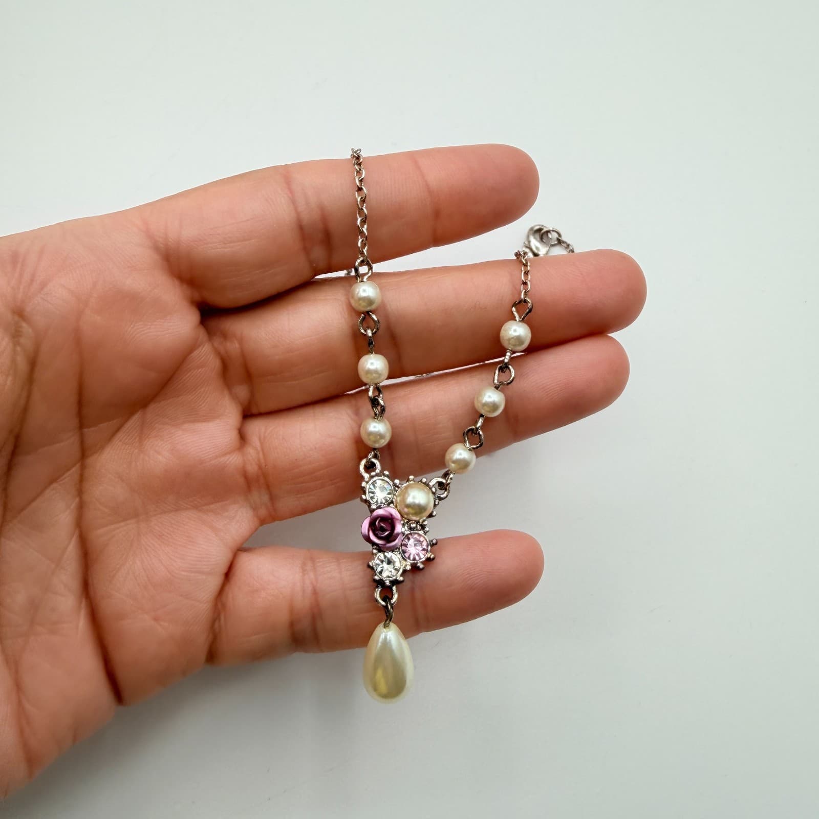 VTG Y2K Silver Tone Faux Pearl Purple Floral Teardrop Pendant Necklace Jewelry - Thumbnail 6