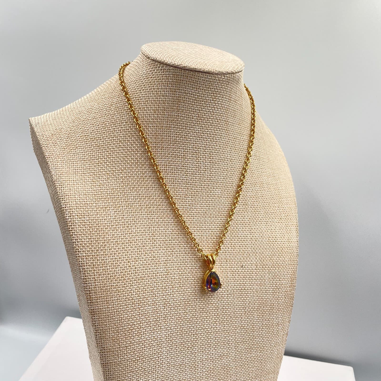 Gold-Tone Round Chain Rainbow-Colored Volcano Crystal Teardrop Pendant Necklace - Thumbnail 6