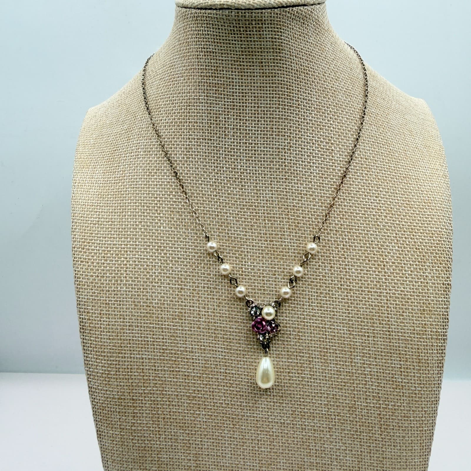 VTG Y2K Silver Tone Faux Pearl Purple Floral Teardrop Pendant Necklace Jewelry - Thumbnail 5
