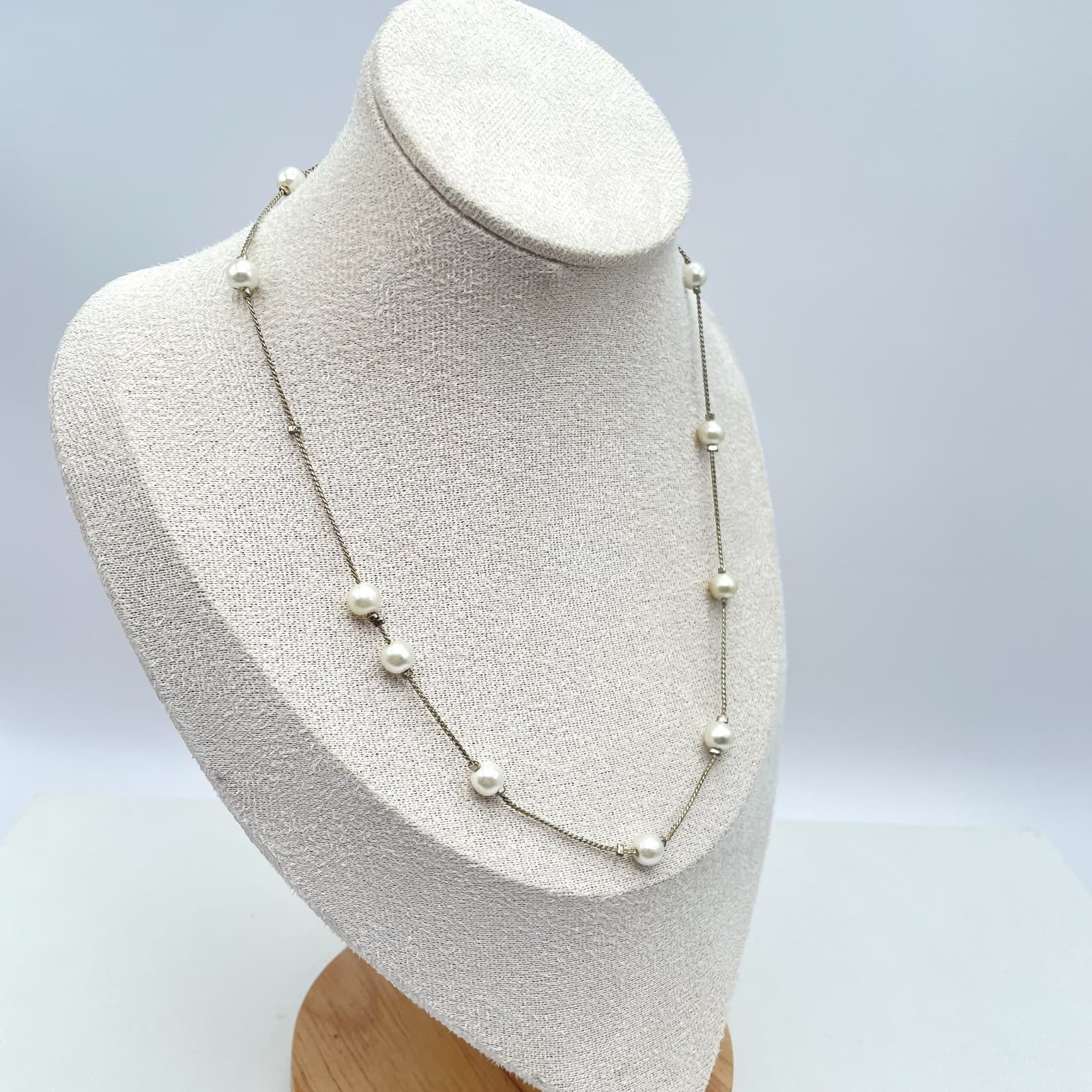 Vintage Gold-Tone Classic Braided Chain Mother Of Pearl Station Lobster Necklace - Thumbnail 4