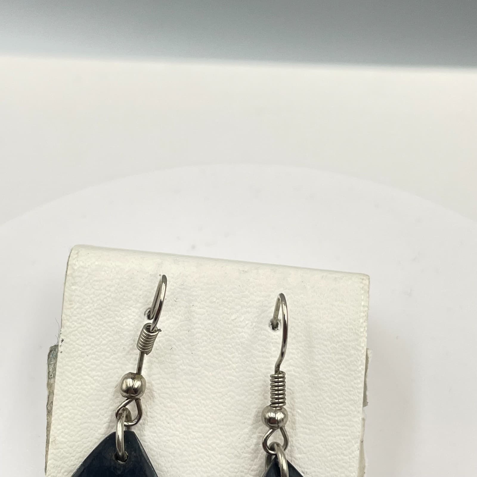 VTG Silver-Tone Iridescent Abalone Shells Inlay Teardrop Dangle Hook Earrings - Thumbnail 2