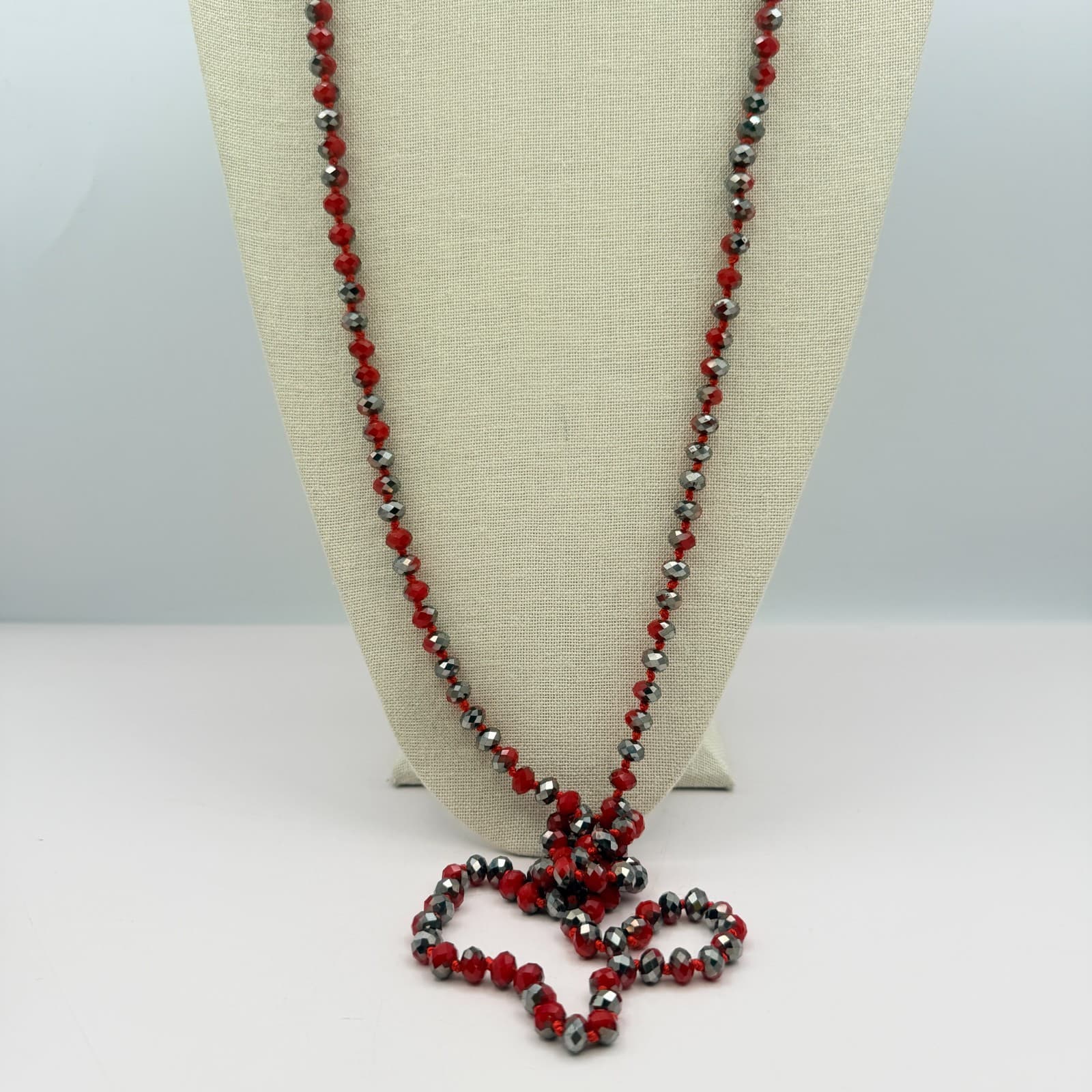 Vintage 90s Red Grey Beaded Necklace Long Flapper Knotted Women's Jewelry - Thumbnail 3