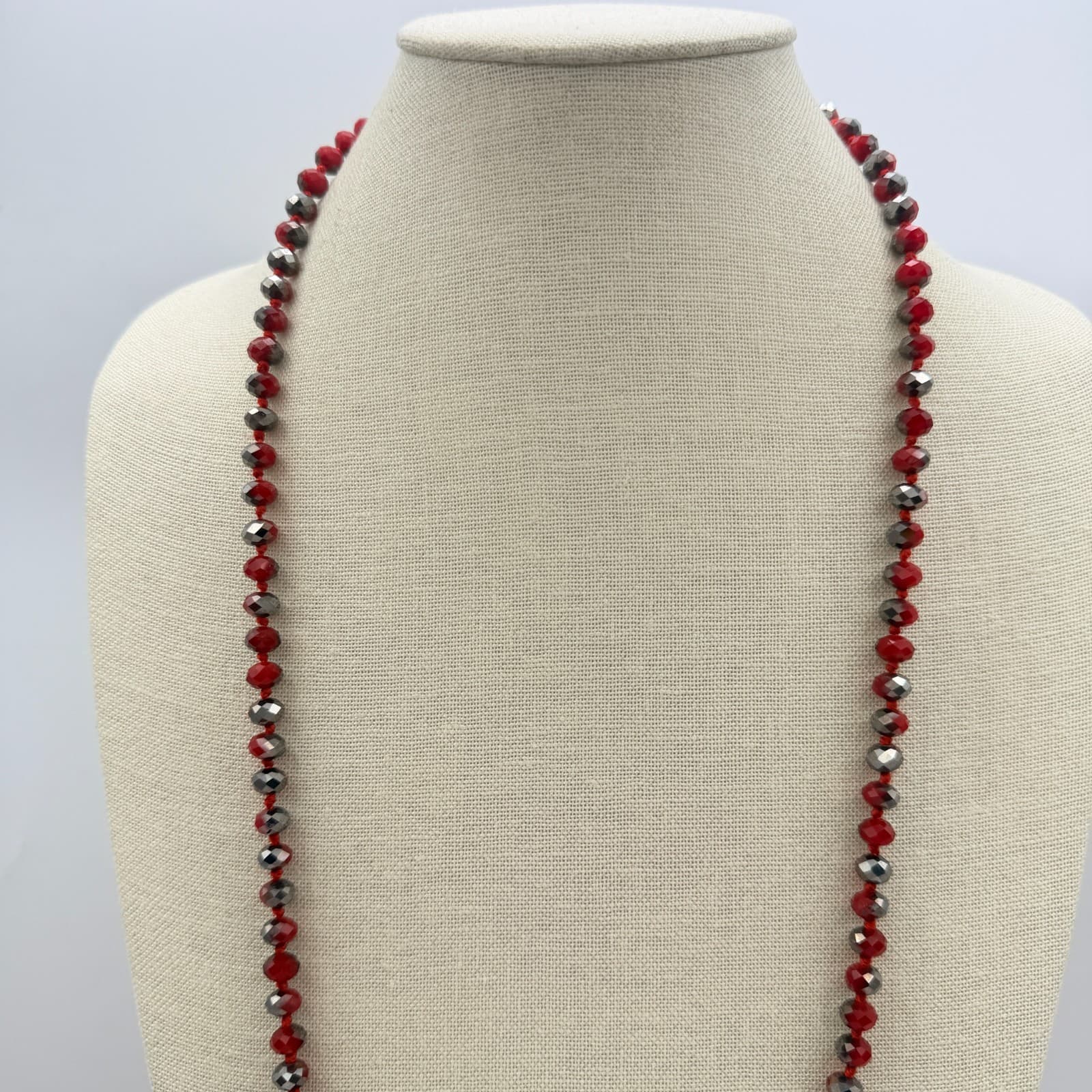 Vintage 90s Red Grey Beaded Necklace Long Flapper Knotted Women's Jewelry - Thumbnail 2