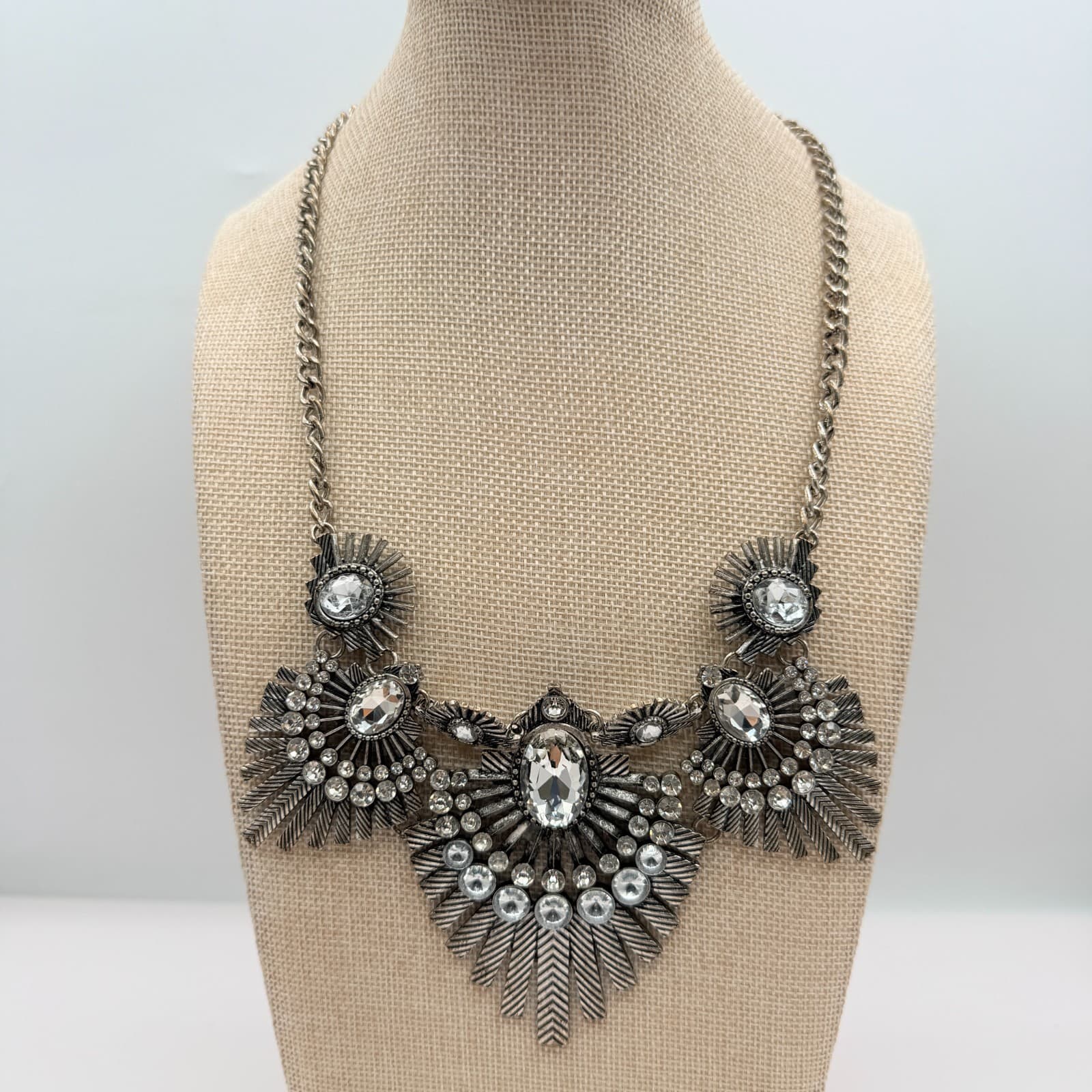 Vintage 80s Silver Tone Biblical Bib Statement Necklace Clear Glass Jewelry - Thumbnail 3