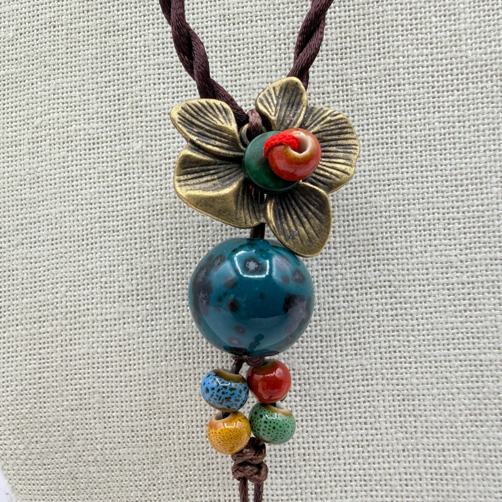Vintage 90s Flower Pendant Necklace Glass Beads Brown Silk Cord Boho Jewelry - Thumbnail 5