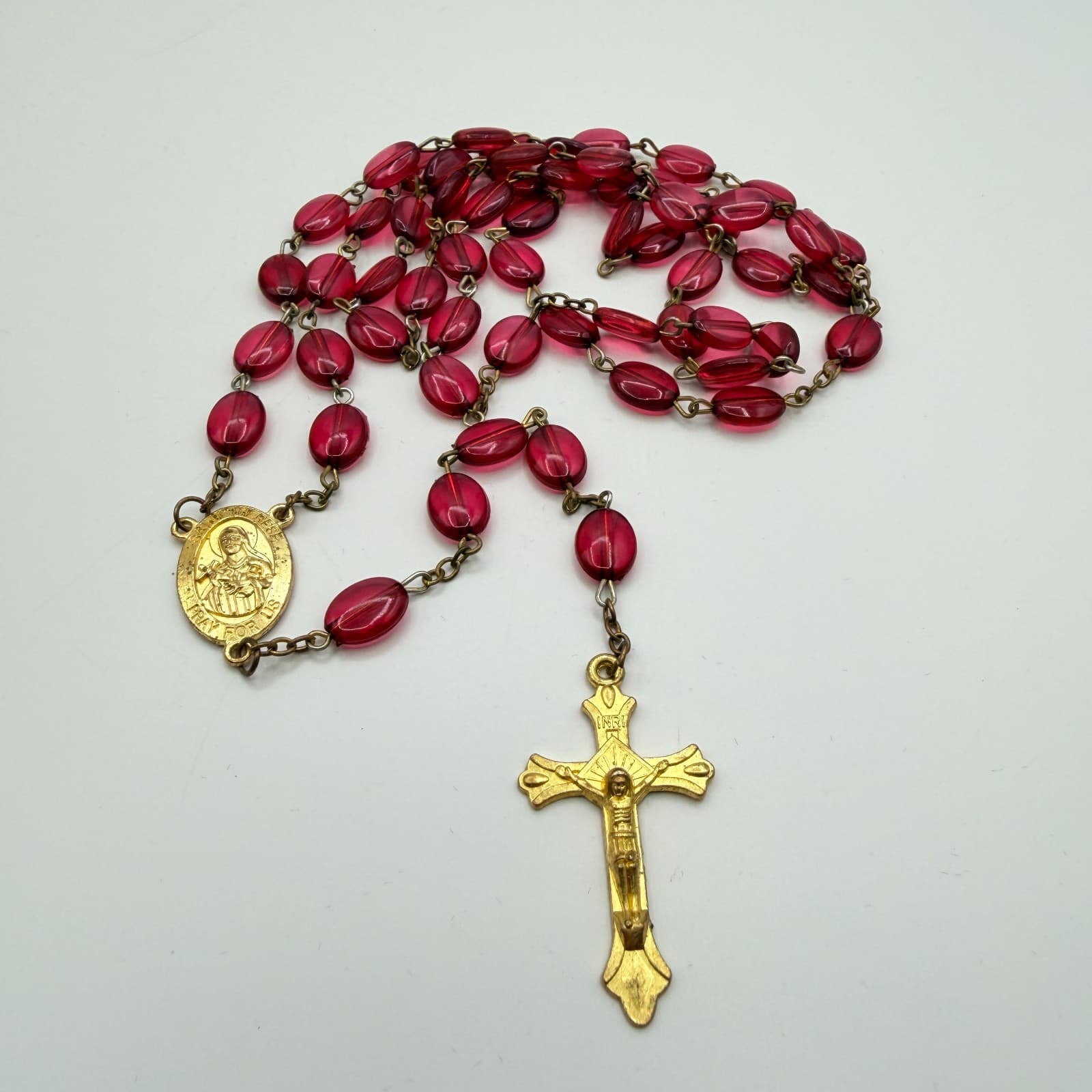 Vintage 80s St. Therese Rosary Red Glass Beads Gold Tone Crucifix Catholic - Thumbnail 6