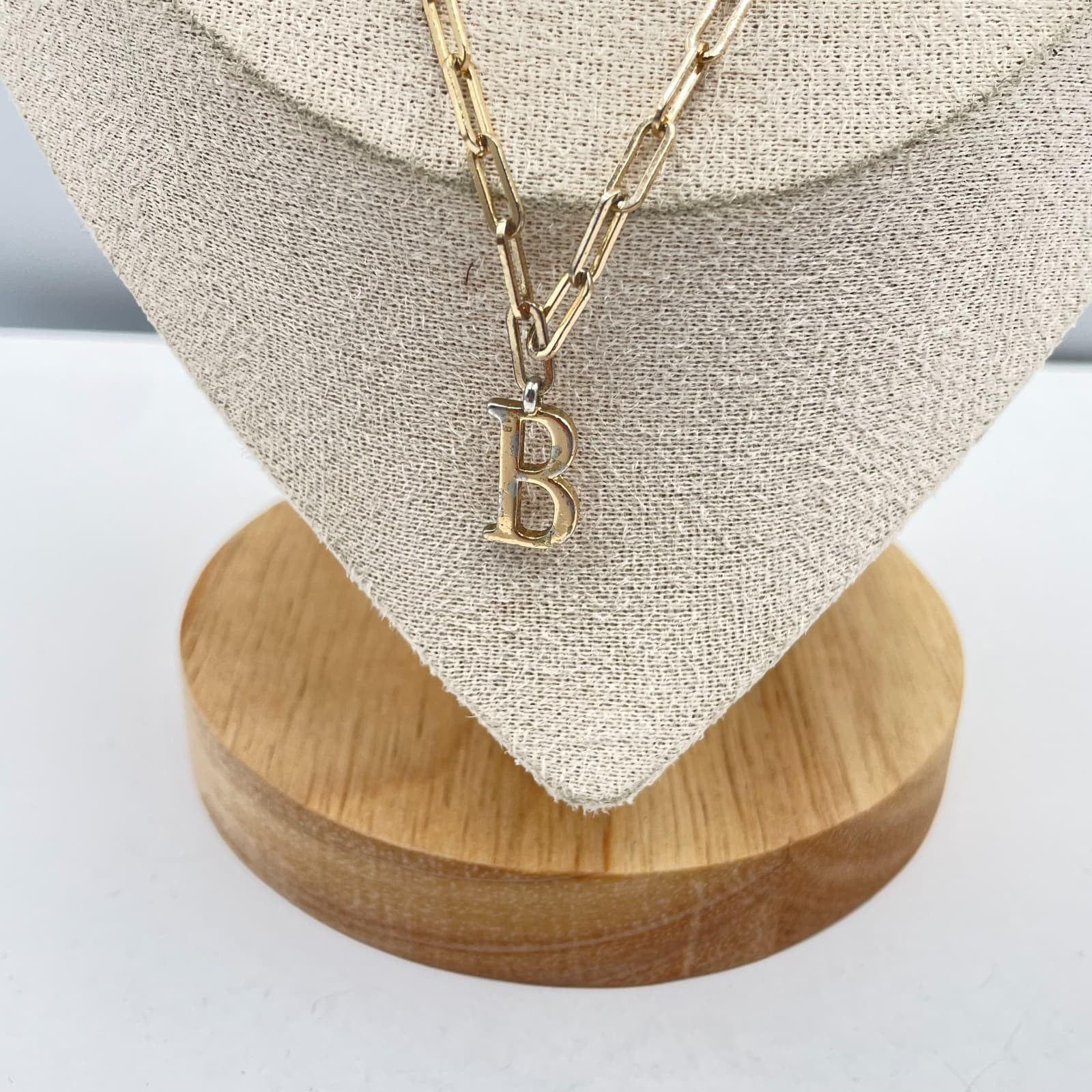 Classic Gold-Tone Paperclip Link Chain Initial B Charm Pendant Lobster Necklace - Thumbnail 3