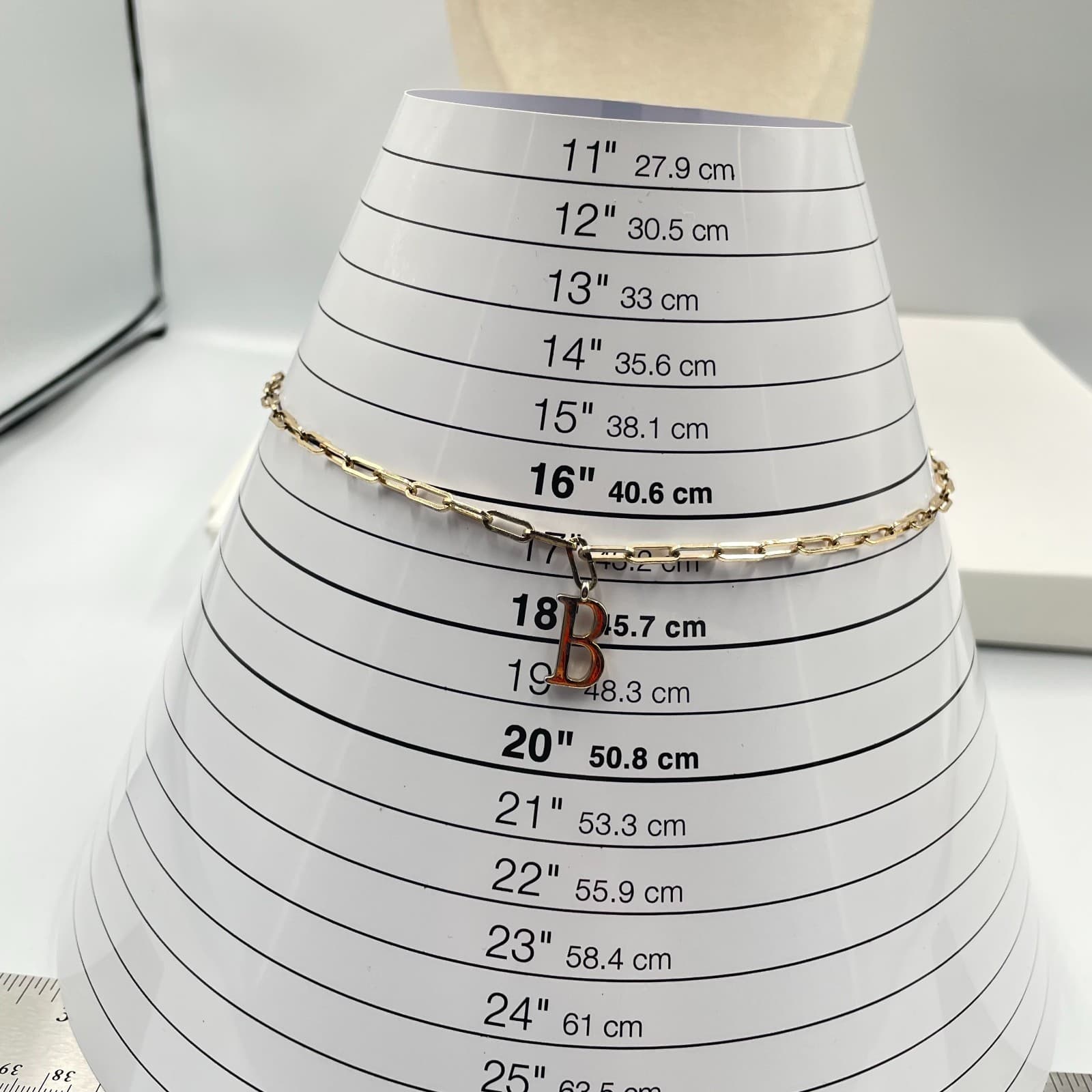 Classic Gold-Tone Paperclip Link Chain Initial B Charm Pendant Lobster Necklace - Thumbnail 7