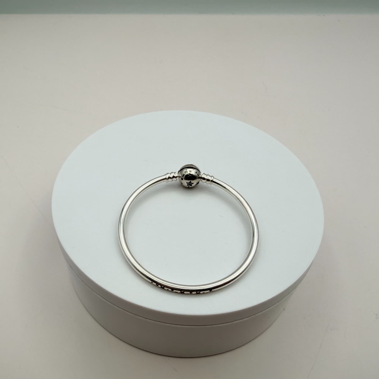 Vintage Y2K Silver Tone Star Rhinestone Bangle Women's Classic Fashion Jewelry - Thumbnail 10