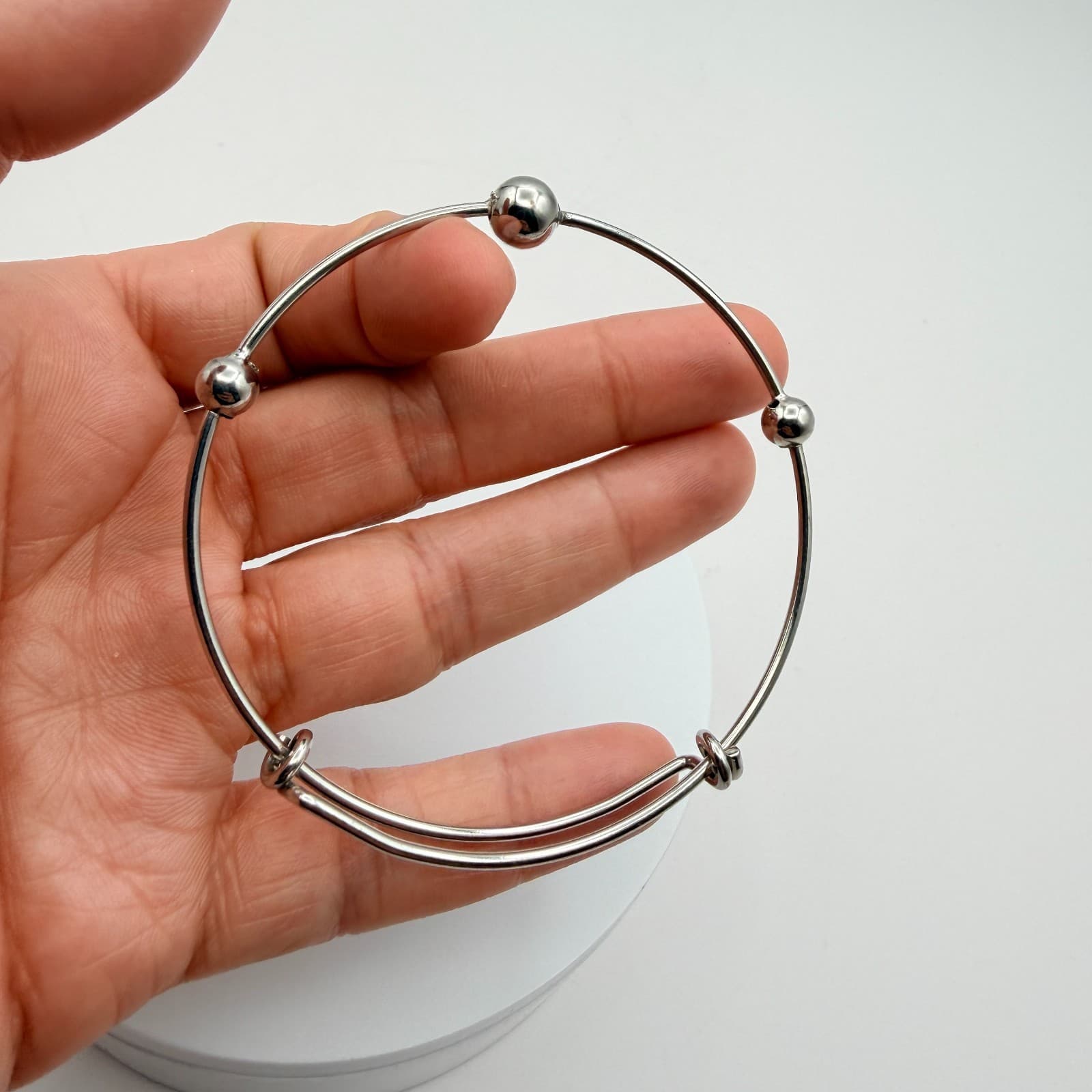 Vintage Y2K Silver Tone Ball Beaded Bangle Minimalist Women's Classic Jewelry - Thumbnail 7