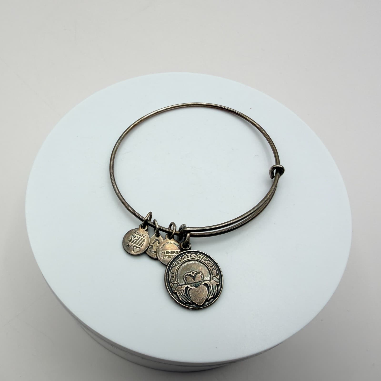 Vintage Y2K Bronze Tone Charm Bangle Bracelet Boho Women's Classic Jewelry - Thumbnail 7