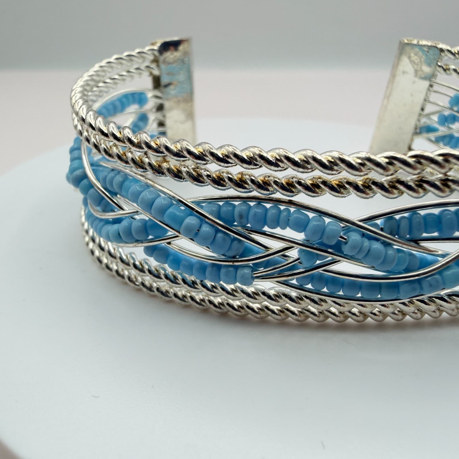 Vintage Y2K Silver Tone Braided Blue Seed Beaded Cuff Bracelet Women's Jewelry - Thumbnail 4