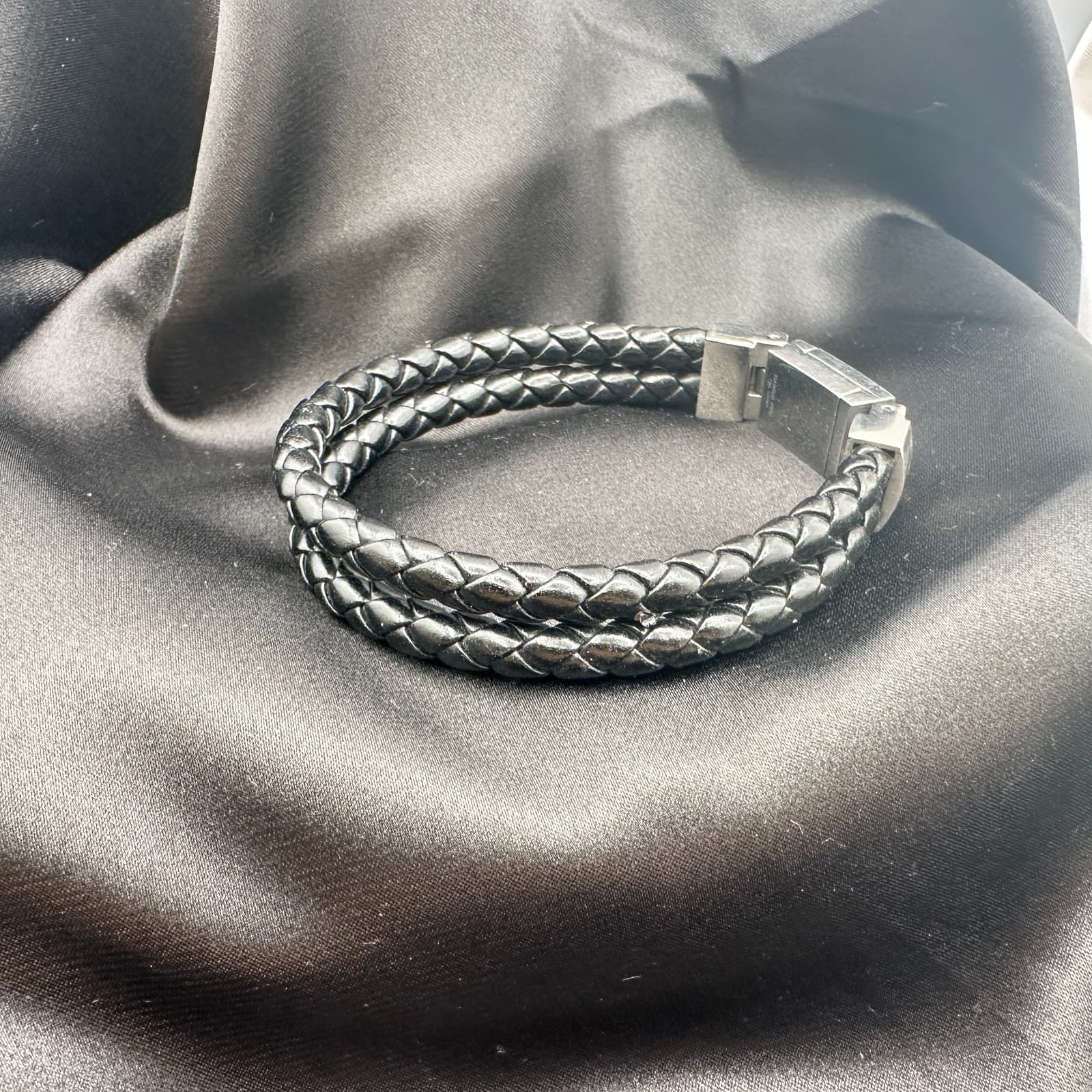 Vintage Y2K Black Double Strand Leather Braided Bracelet Silver Tone Jewelry - Thumbnail 7