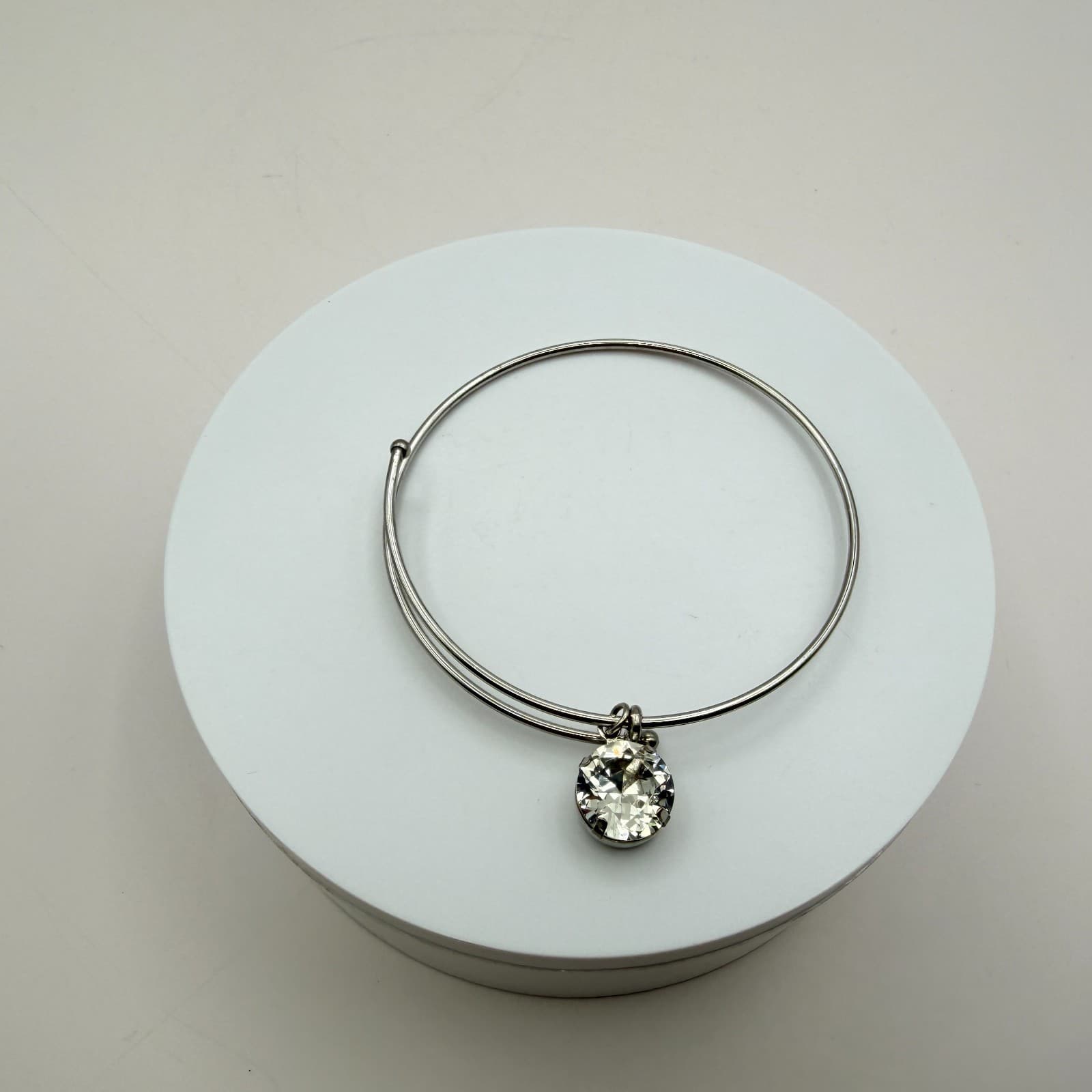 Vintage Y2K Silver Tone Clear Rhinestone Charm Bangle Women's Classic Jewelry - Thumbnail 2