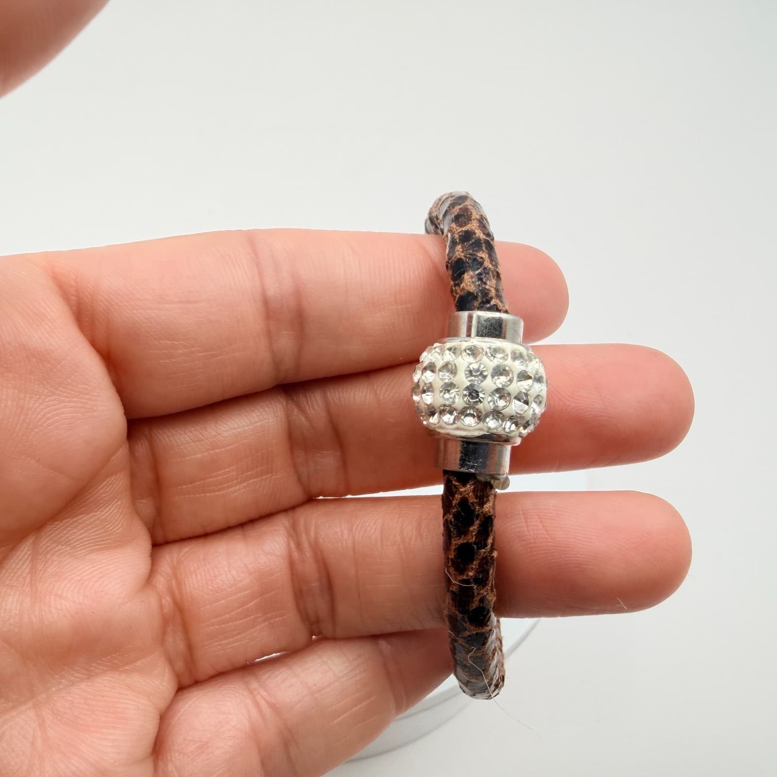 Vintage Y2K Leopard Print Faux Leather Rhinestone Bracelet Women's Jewelry - Thumbnail 8