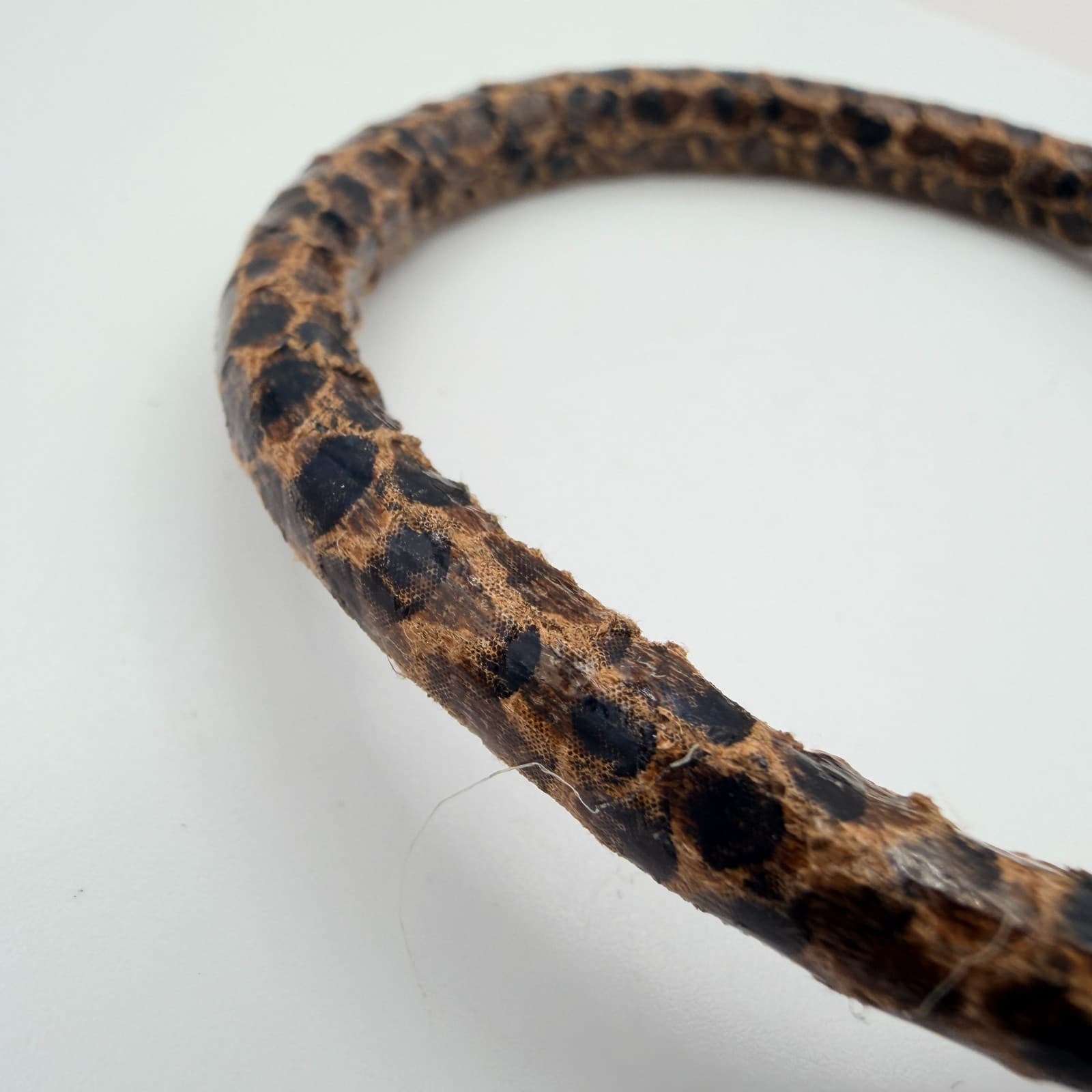 Vintage Y2K Leopard Print Faux Leather Rhinestone Bracelet Women's Jewelry - Thumbnail 6