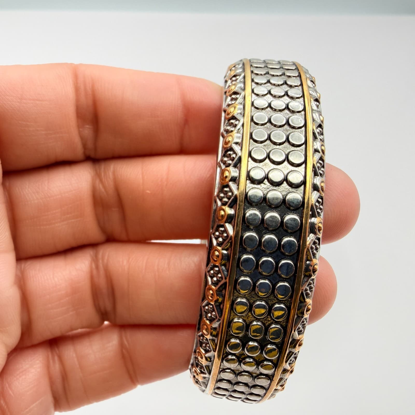 Vintage 90s Silver Gold Tone Geometric Studded Bangle Bracelet Classic Jewelry - Thumbnail 8
