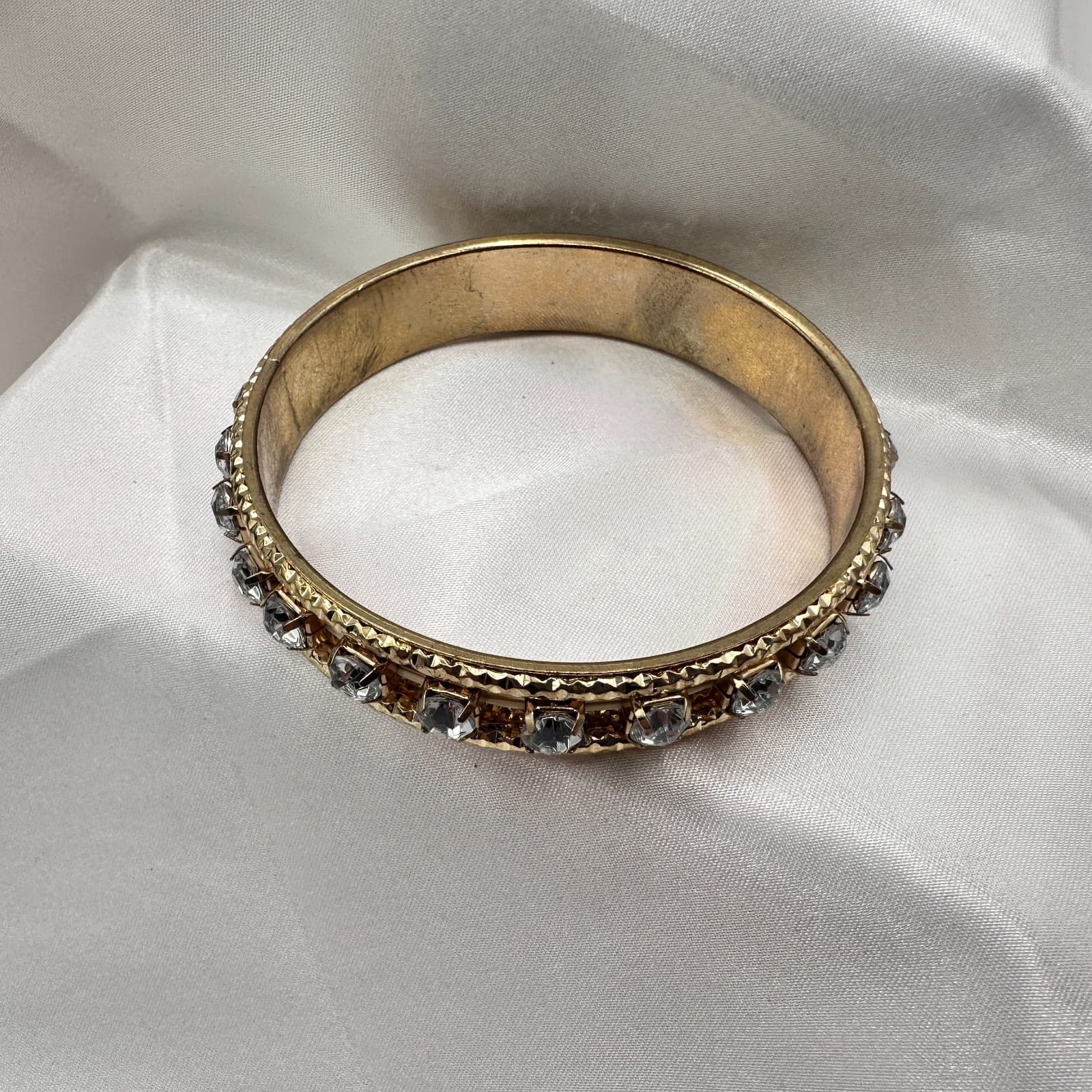 Vintage Y2K Gold tone Rhinestone Bracelet Women's Classic Fashion Jewelry - Thumbnail 5