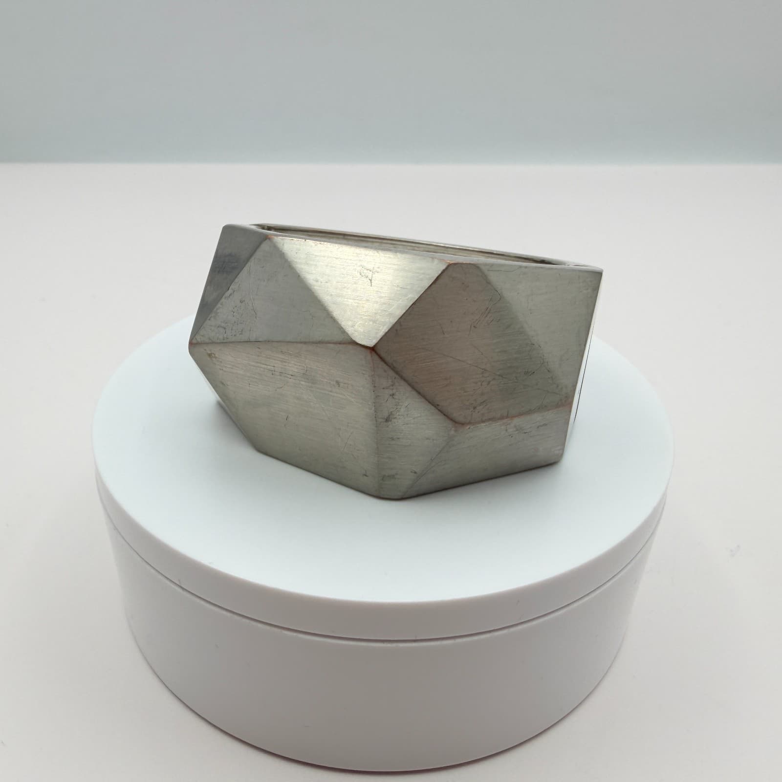 Vintage 90s Silver Tone Wide Cuff Bracelet Geometric Chunky Fashion Jewelry - Thumbnail 6