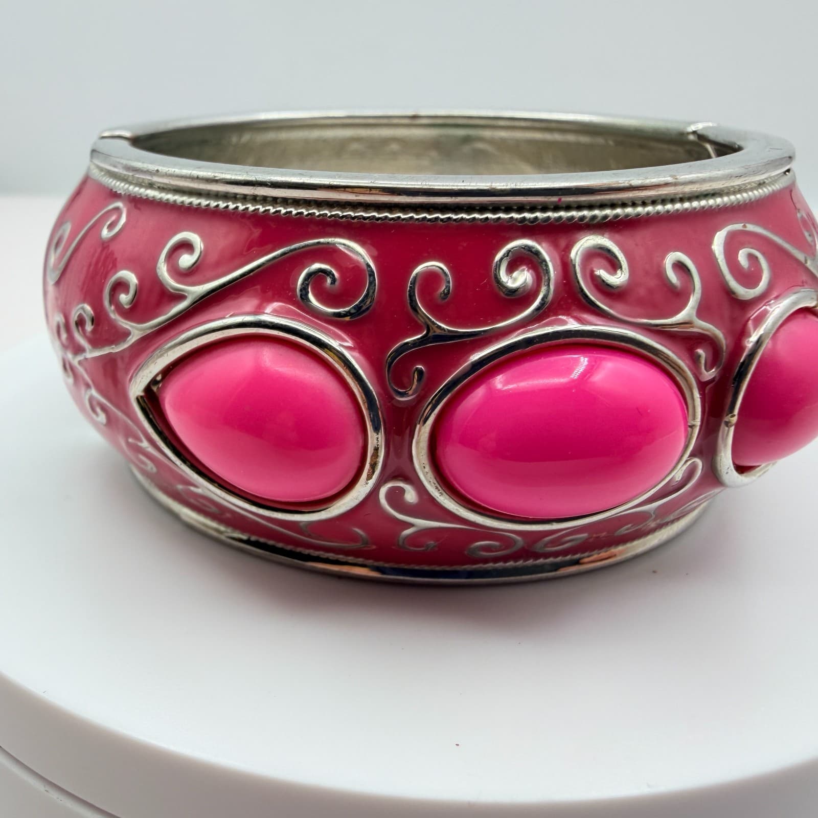 Vintage 90s Pink Enamel Cabochon Hinged Cuff Bracelet Silver Tone Jewelry - Thumbnail 5