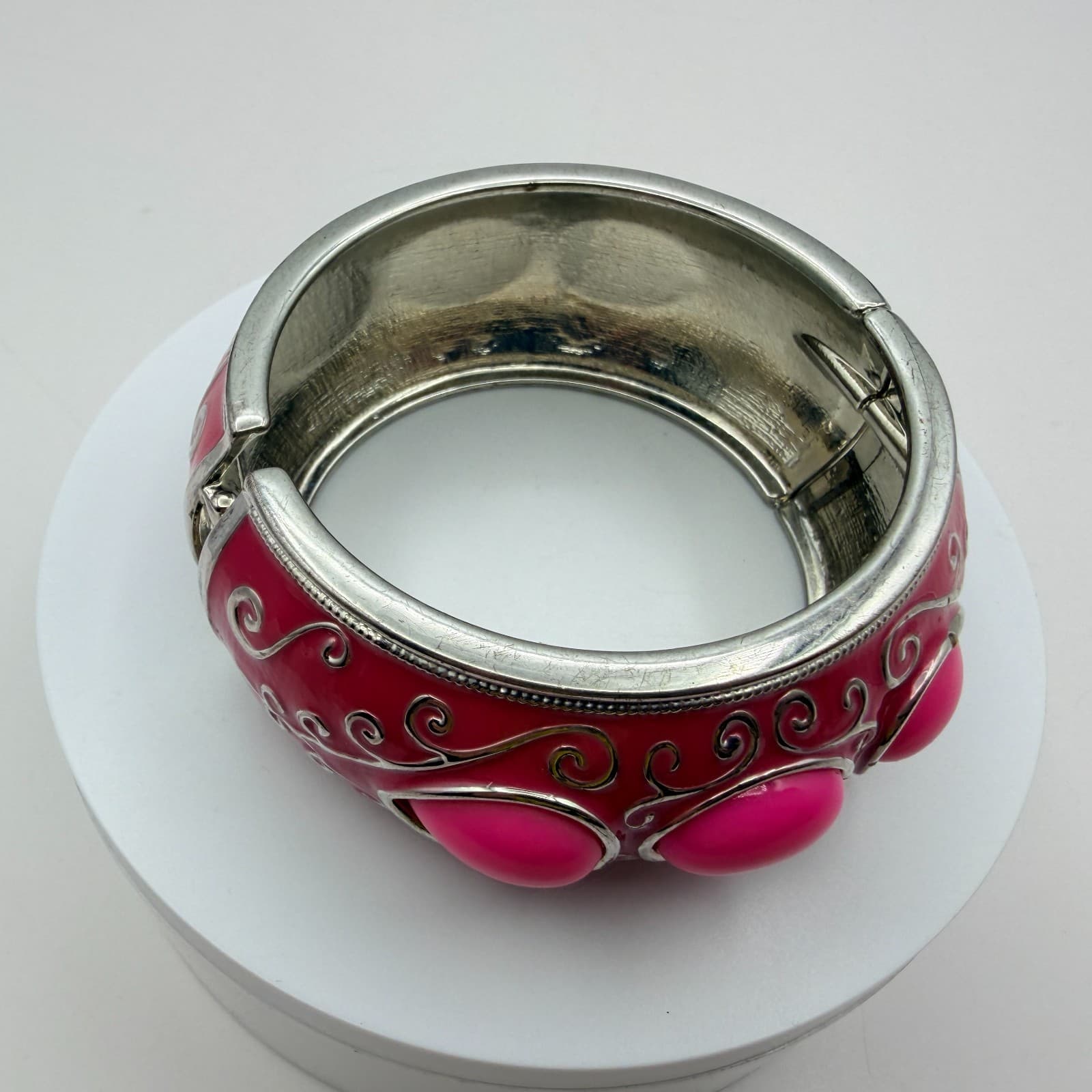 Vintage 90s Pink Enamel Cabochon Hinged Cuff Bracelet Silver Tone Jewelry - Thumbnail 7