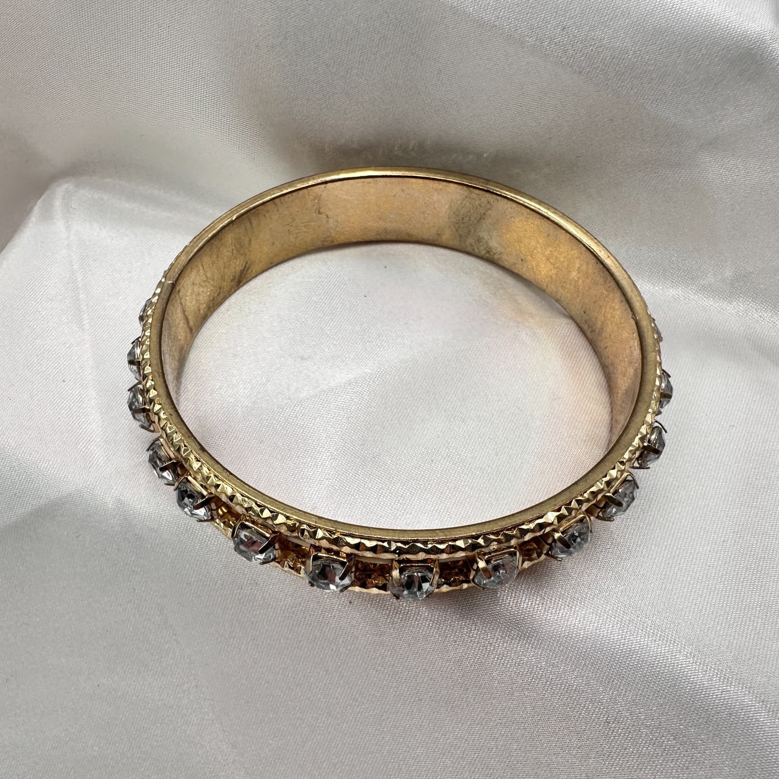 Vintage Y2K Gold tone Rhinestone Bracelet Women's Classic Fashion Jewelry - Thumbnail 2