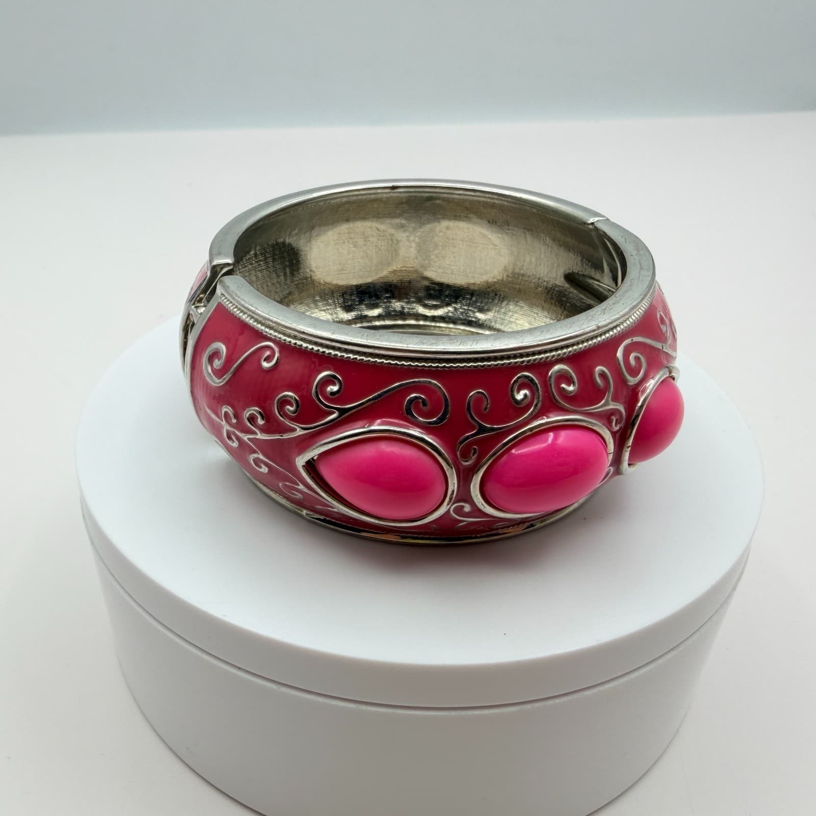 Vintage 90s Pink Enamel Cabochon Hinged Cuff Bracelet Silver Tone Jewelry - Thumbnail 2