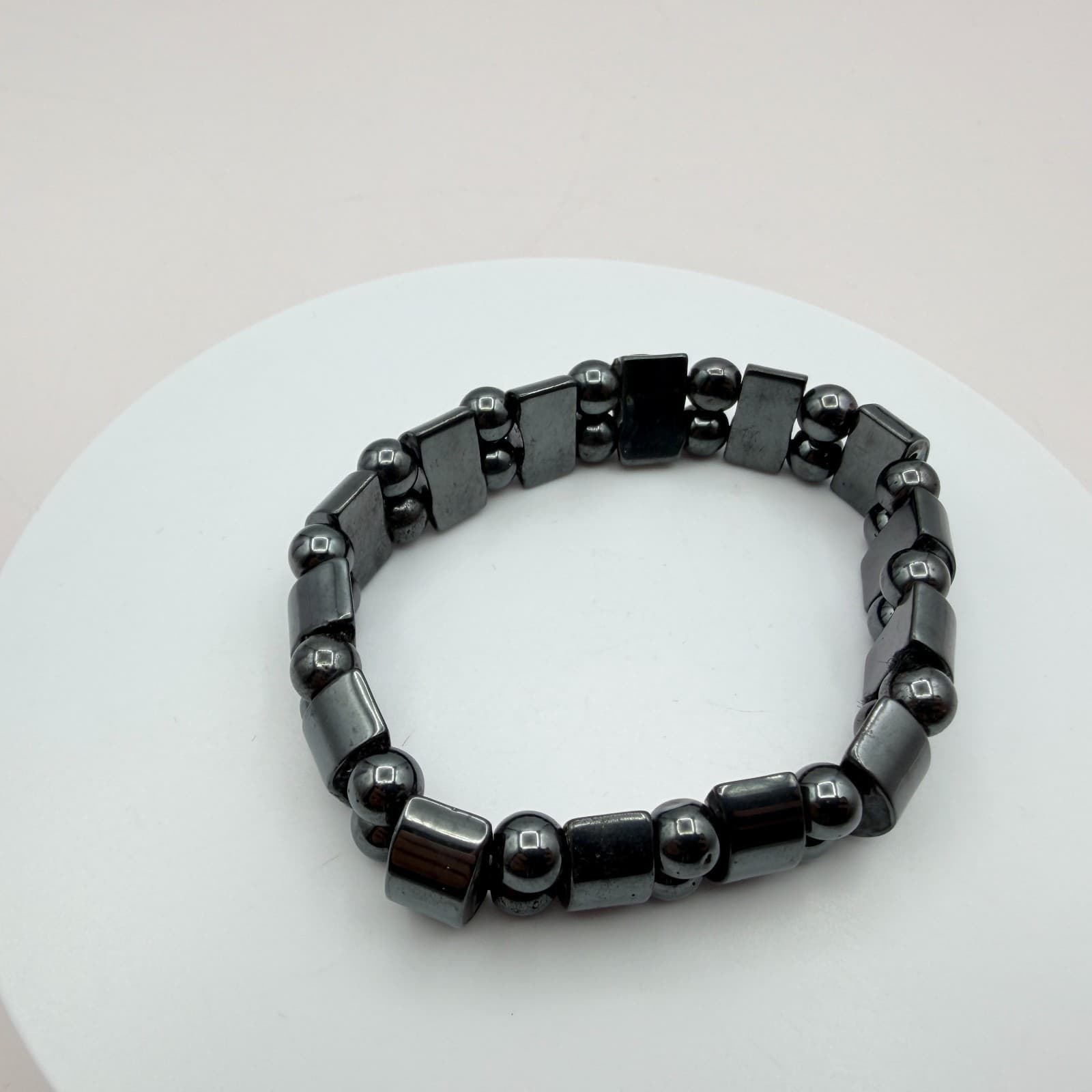 Vintage 90s Hematite Beaded Stretch Bracelet Geometric Classic Fashion Jewelry - Thumbnail 5