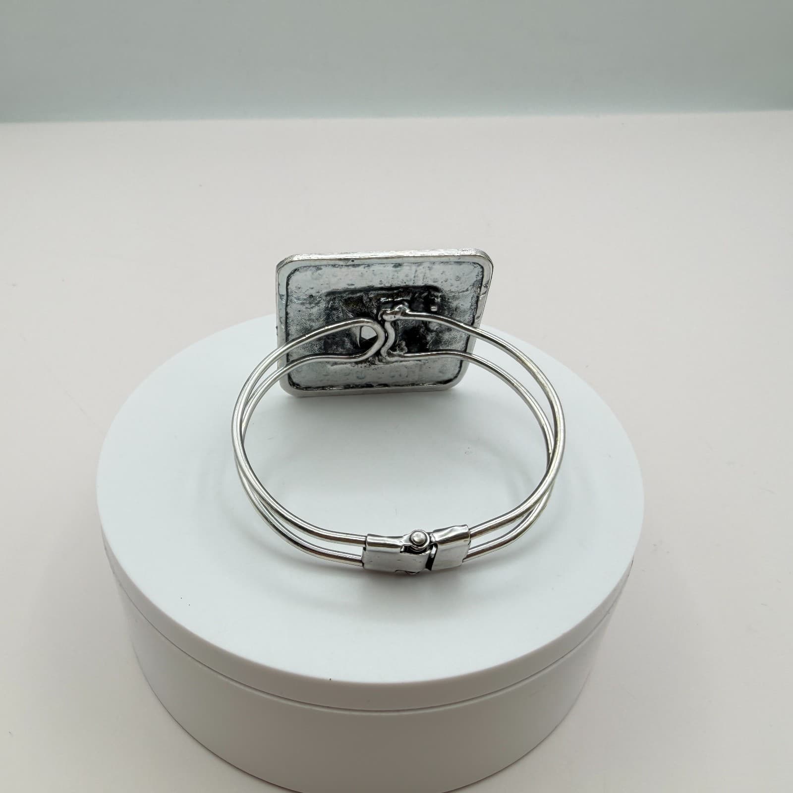 Vintage Y2K Clear Square Rhinestone Open Cuff Bracelet Silver Tone Jewelry - Thumbnail 6