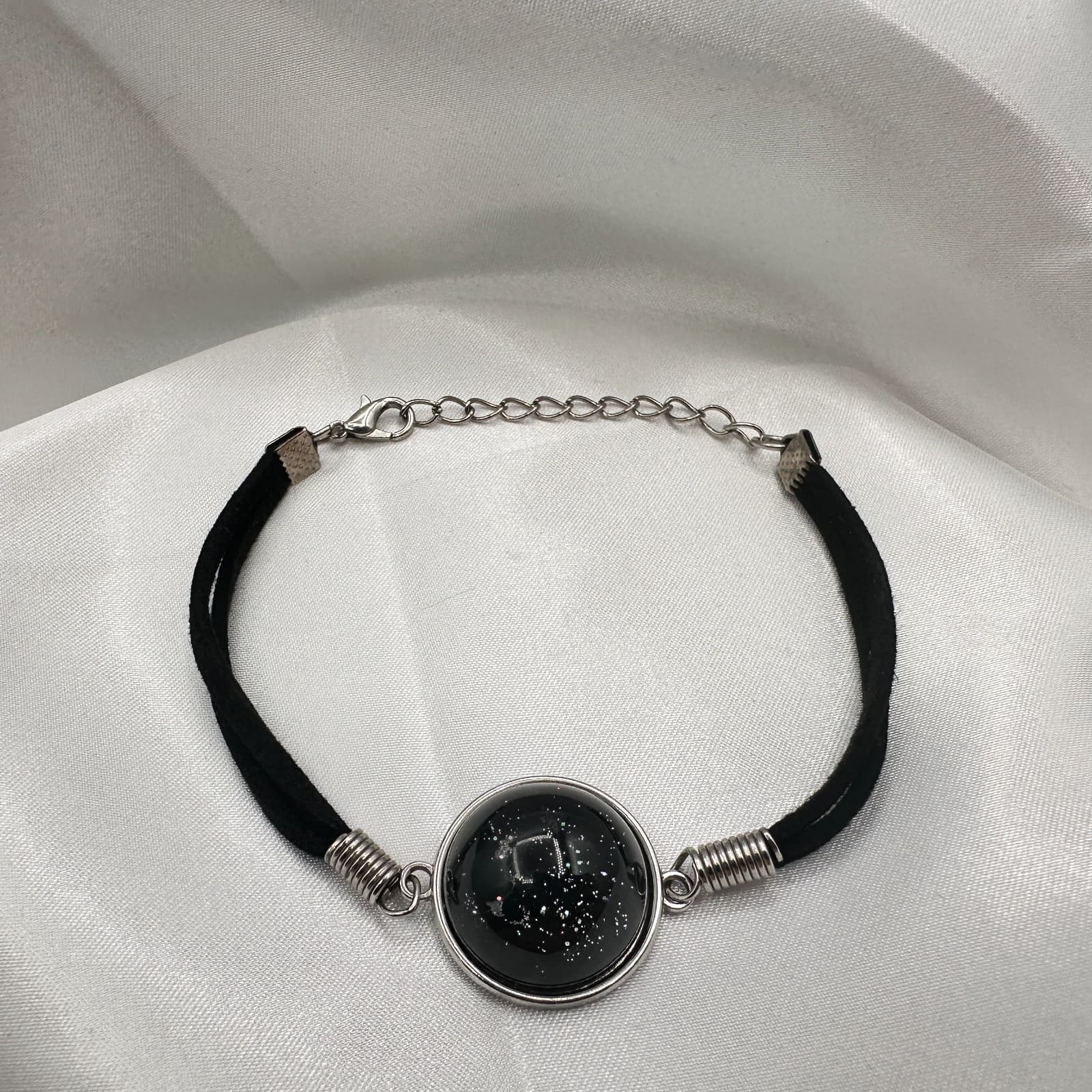 Vintage Y2K Black Suede Cord Galaxy Glass Cabochon Bracelet Silver Tone Jewelry - Thumbnail 4